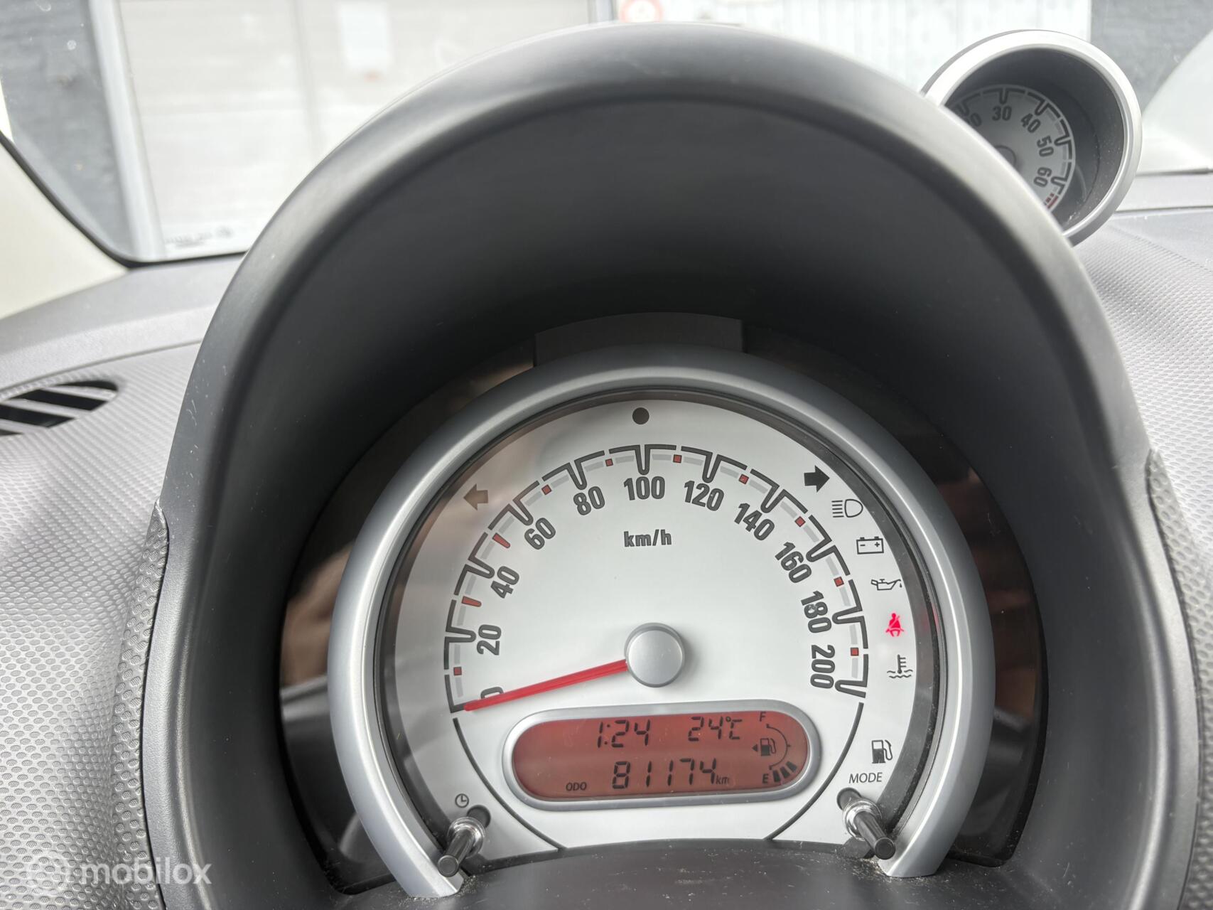 Foto van Opel Agila