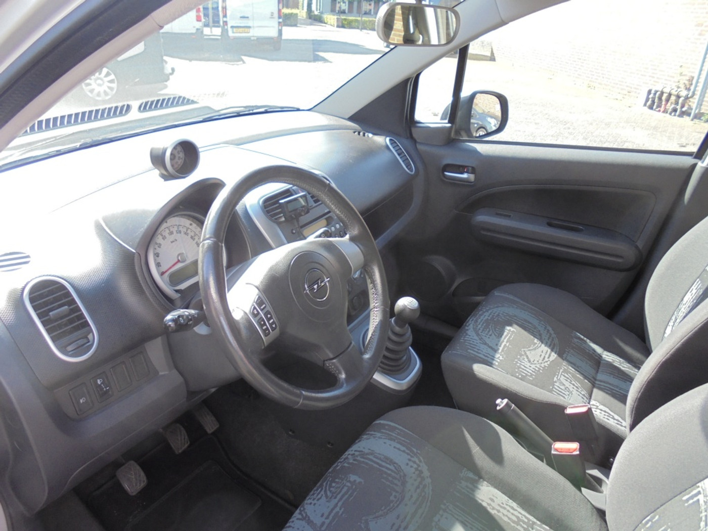 Foto van Opel Agila
