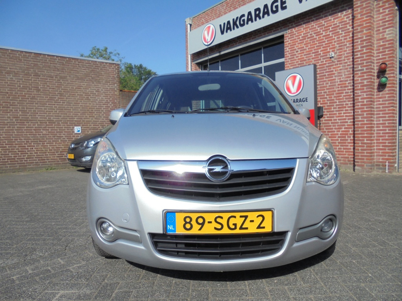 Foto van Opel Agila