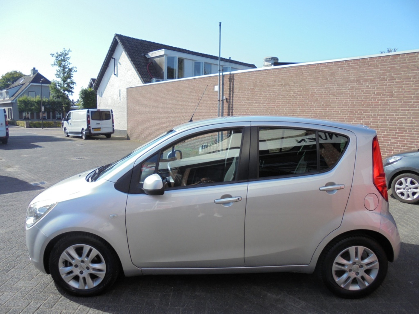 Foto van Opel Agila