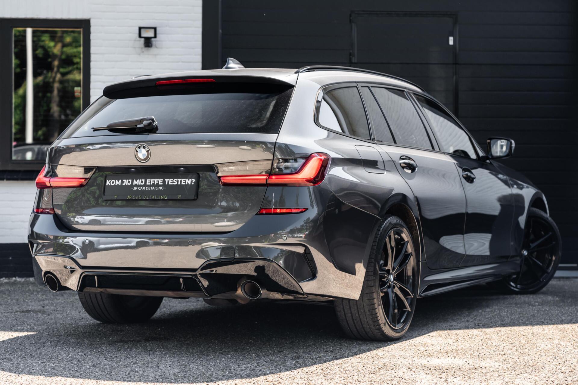 Foto van BMW 330e