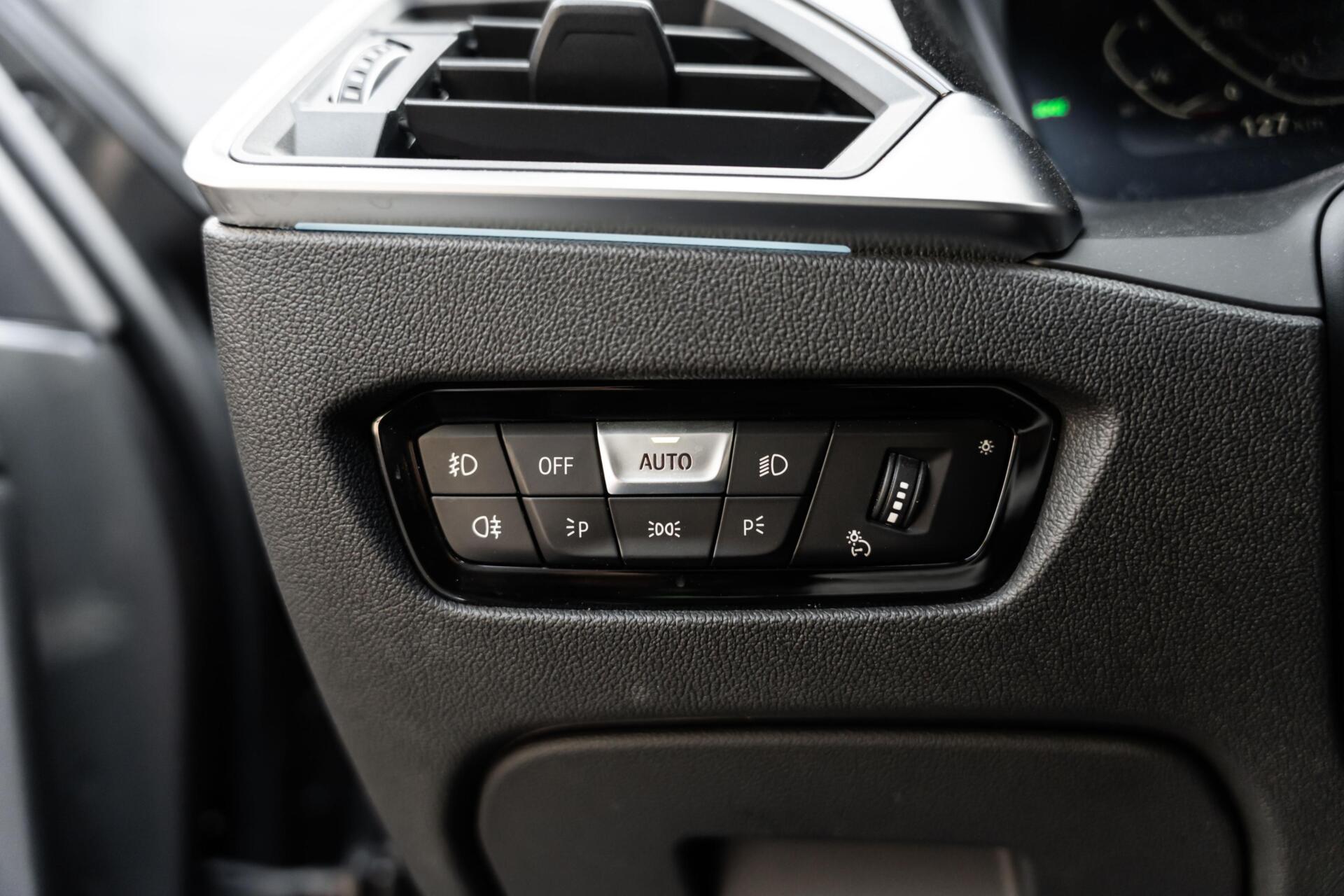 Foto van BMW 330e