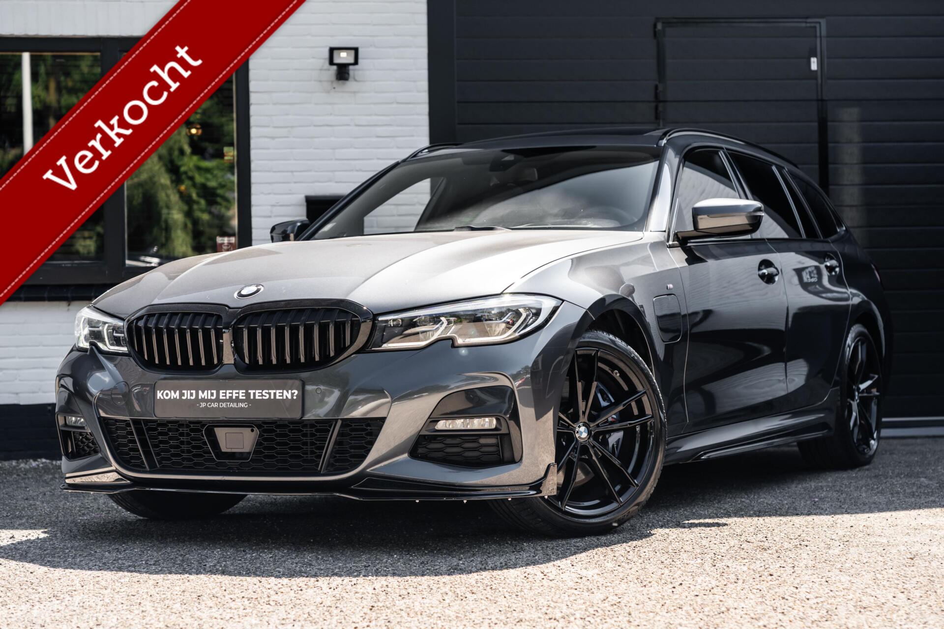 BMW 330e 330e High Executive M LASER Pano H&K 2020 - voorkant