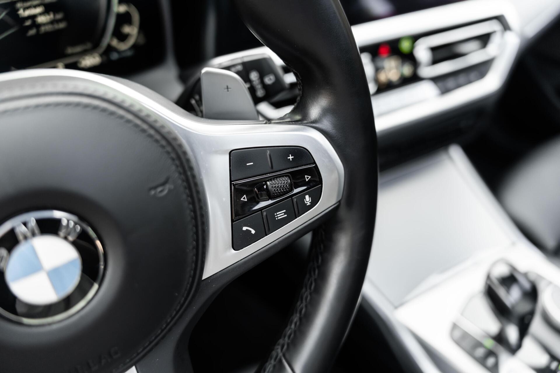 Foto van BMW 330e