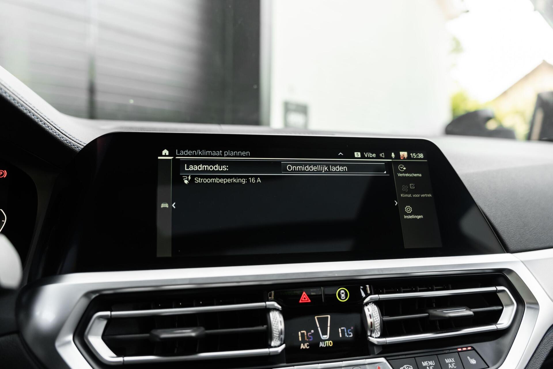 Foto van BMW 330e