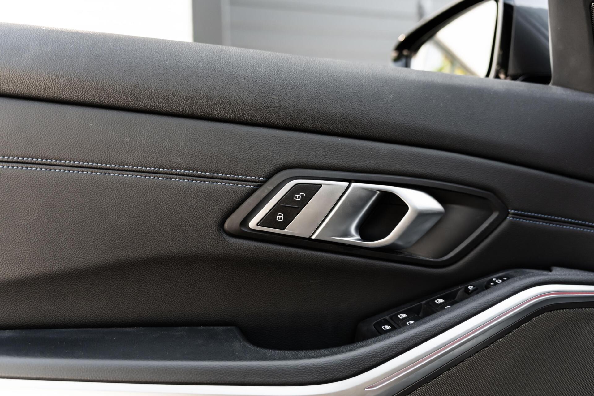 Foto van BMW 330e