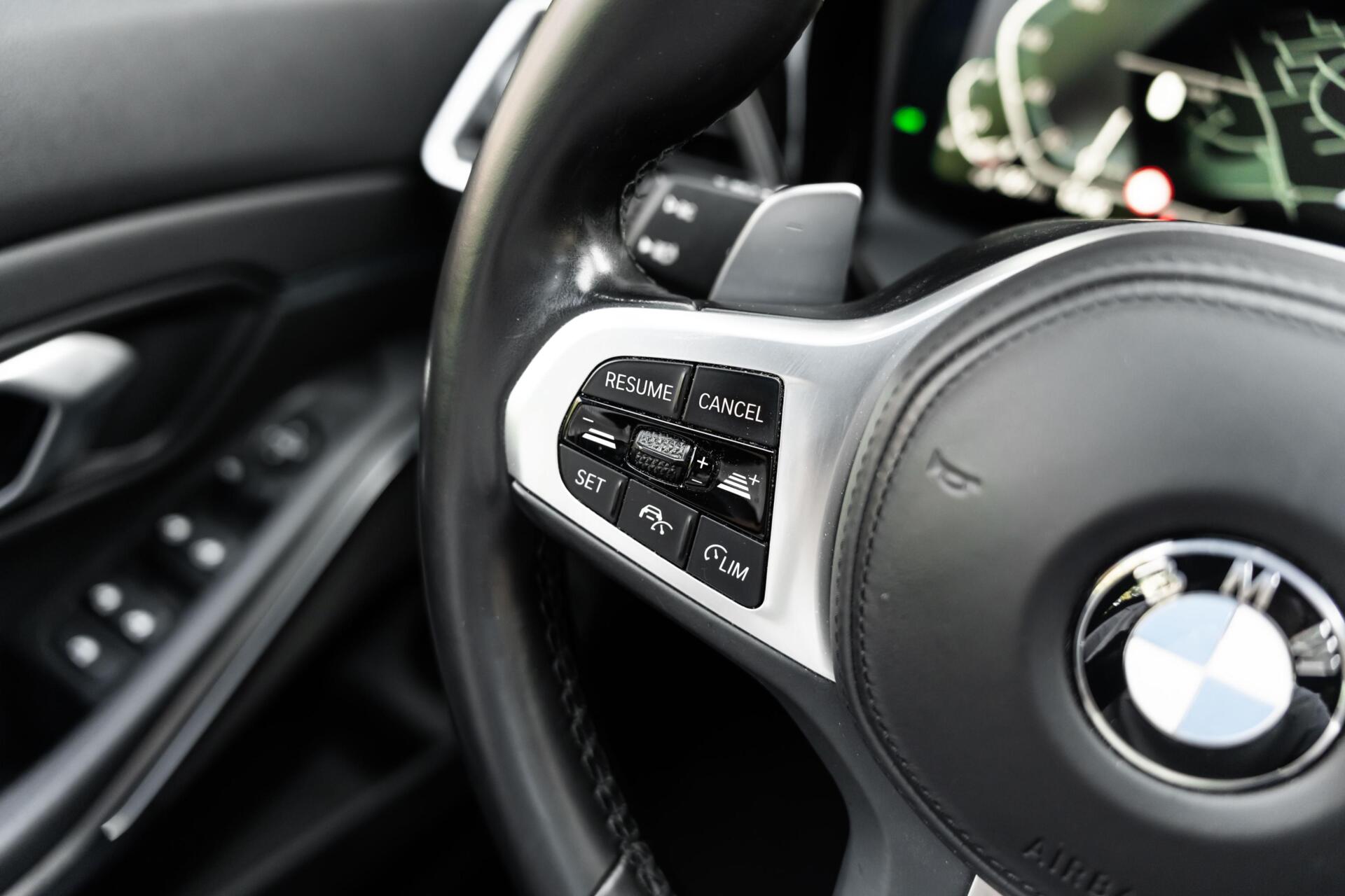 Foto van BMW 330e