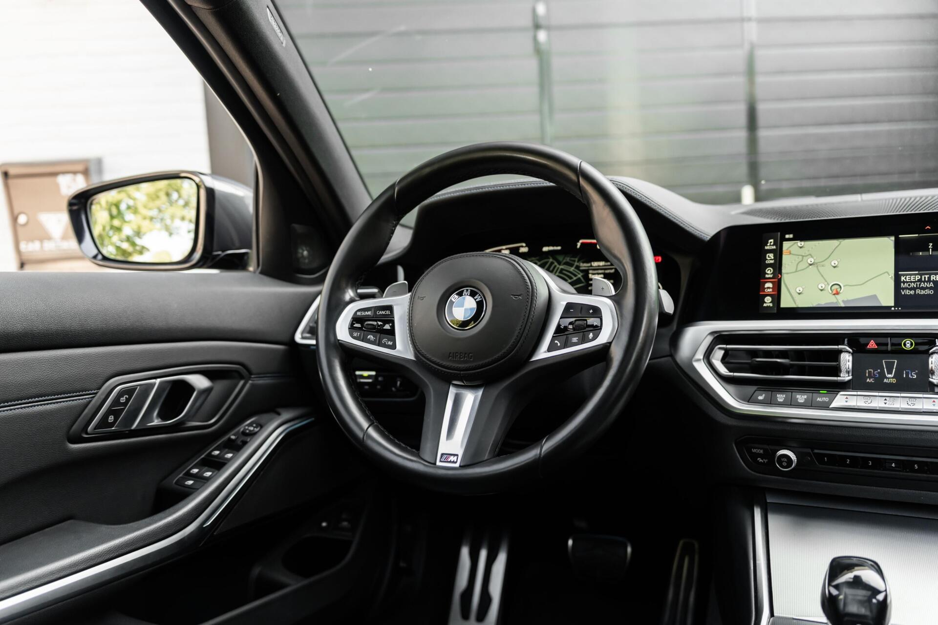 Foto van BMW 330e