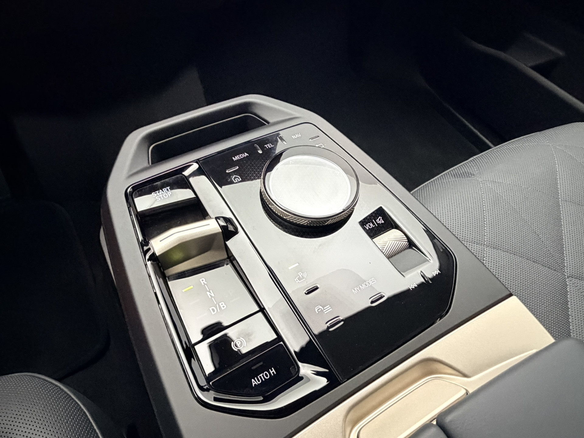 Foto van BMW Ix Xdrive40