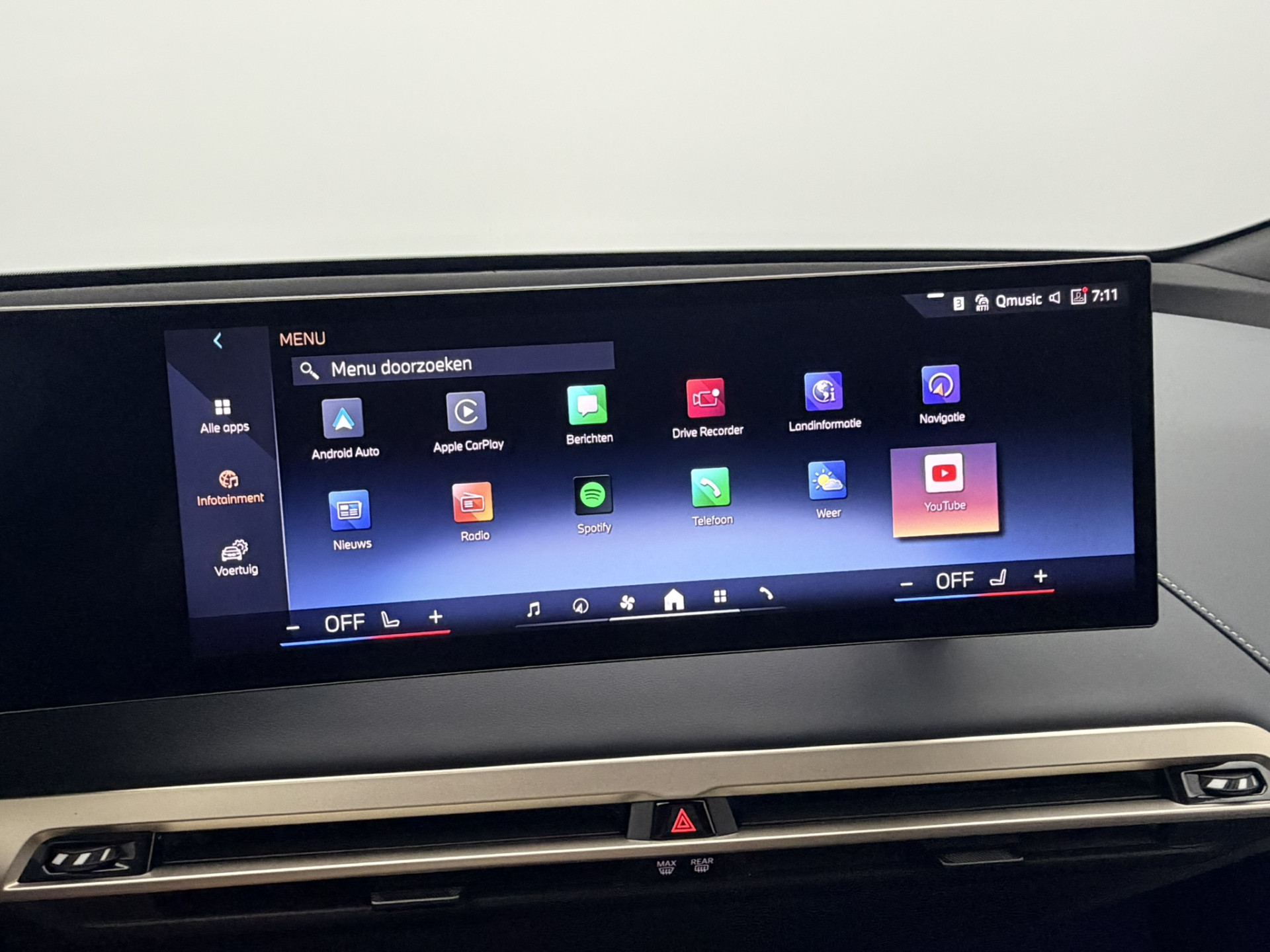 Foto van BMW Ix Xdrive40