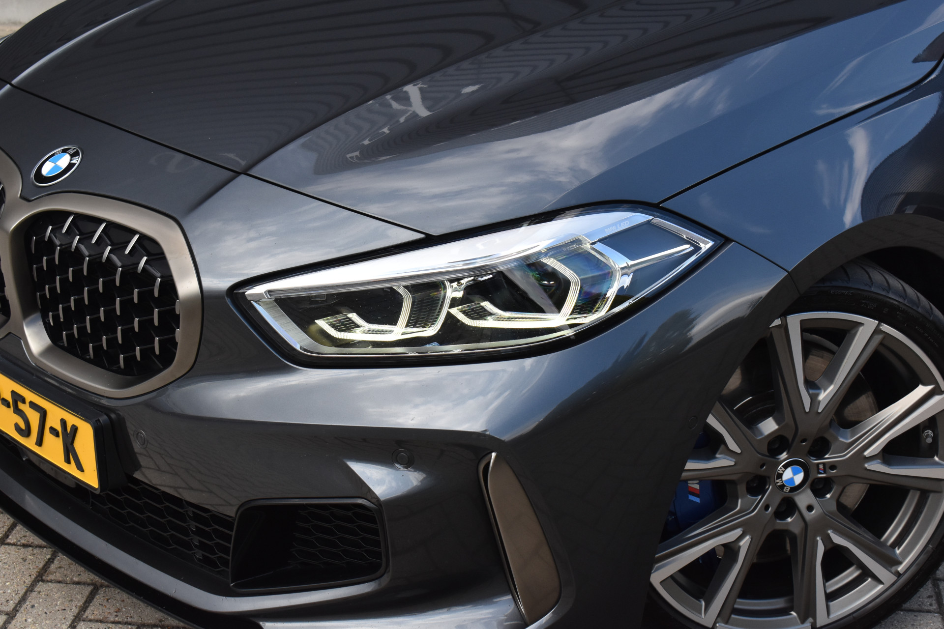 Foto van BMW M135i xDrive