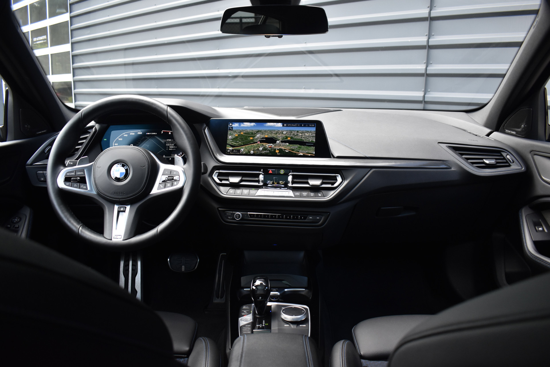 Foto van BMW M135i xDrive