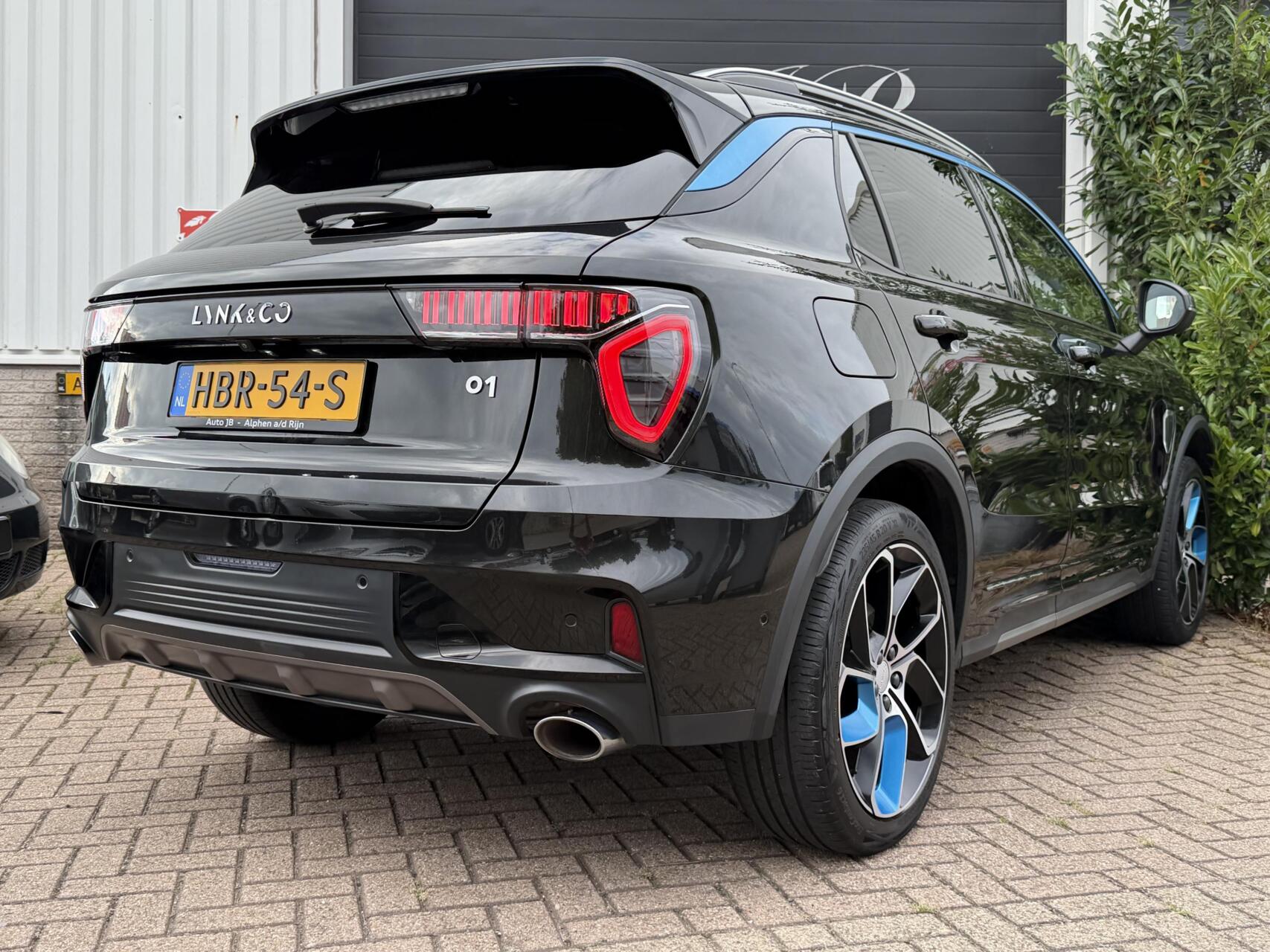 Foto van Lynk&co LYNK & Co 01