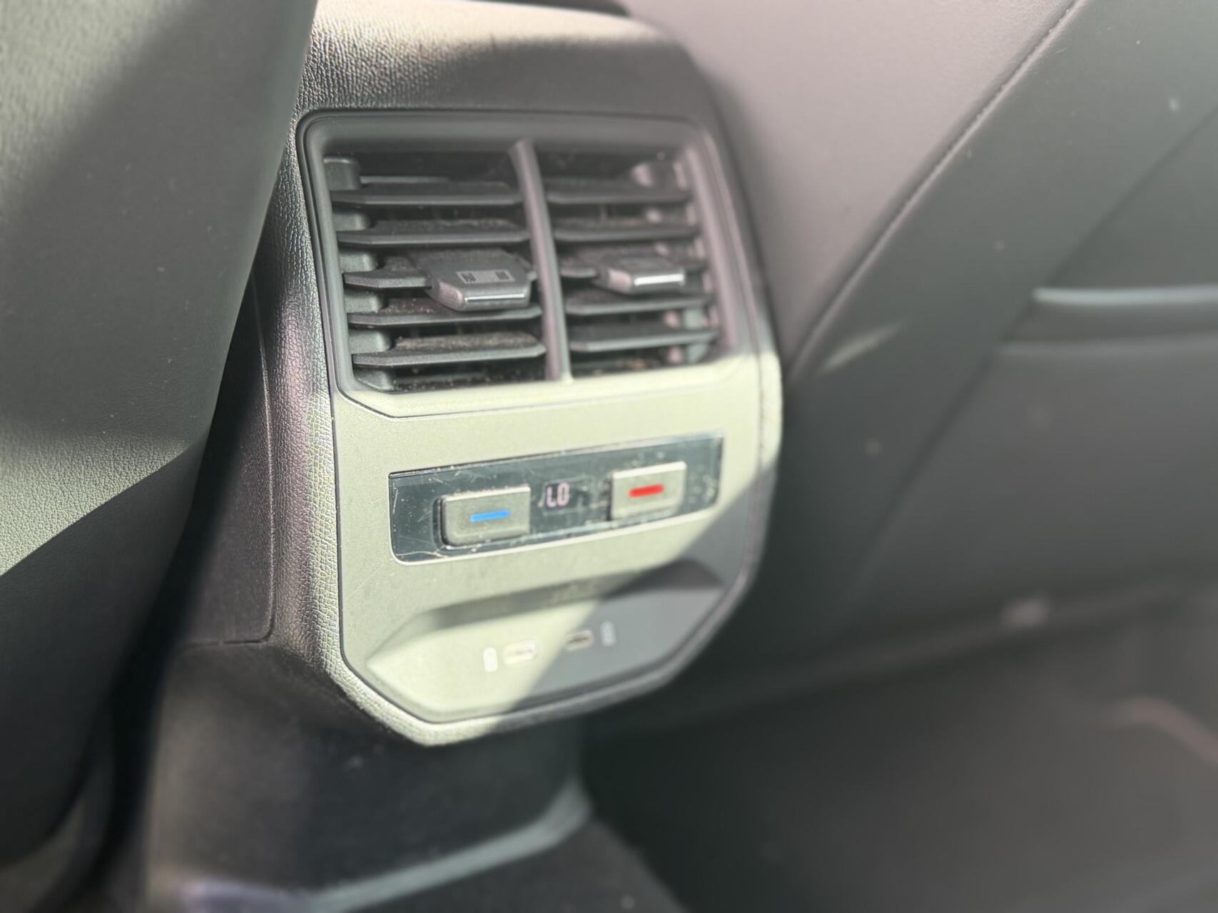 Foto van Seat Cupra Leon Sportstourer