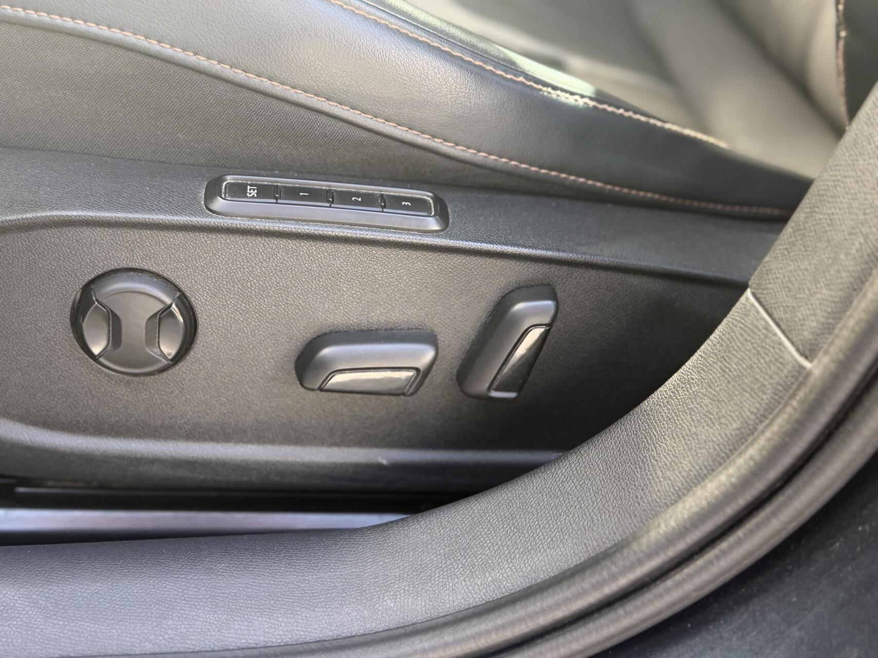 Foto van Seat Cupra Leon Sportstourer