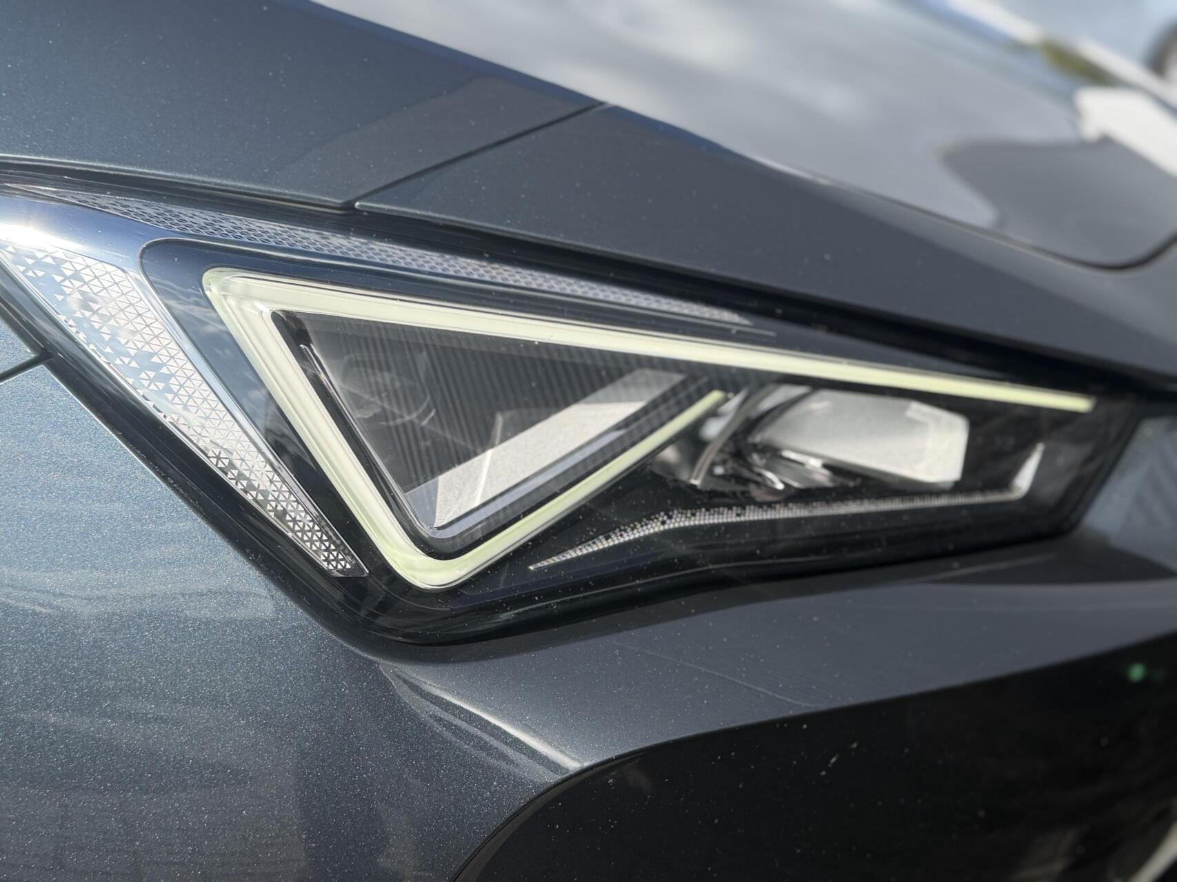 Foto van Seat Cupra Leon Sportstourer