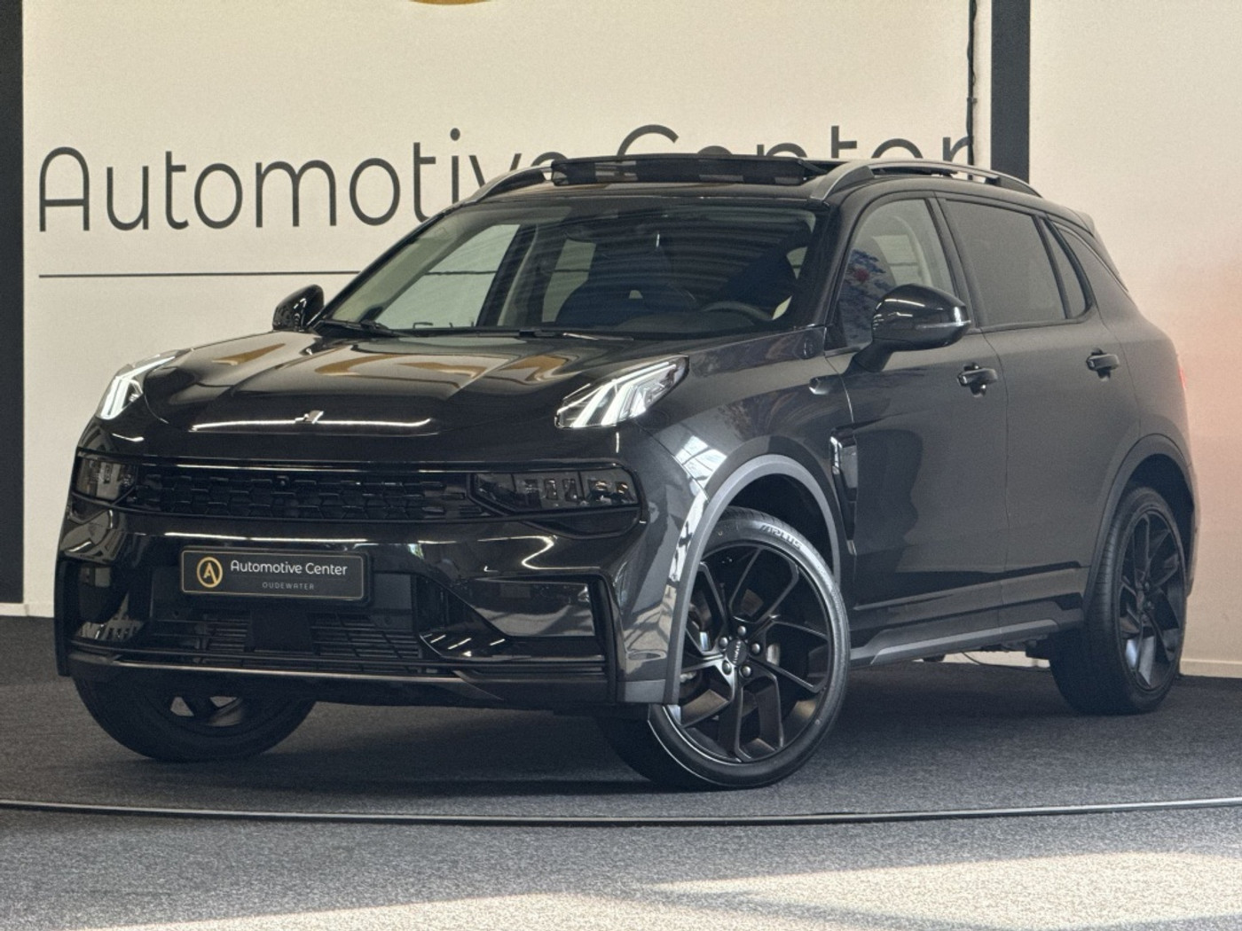 Foto van Lynk&co LYNK & Co 01