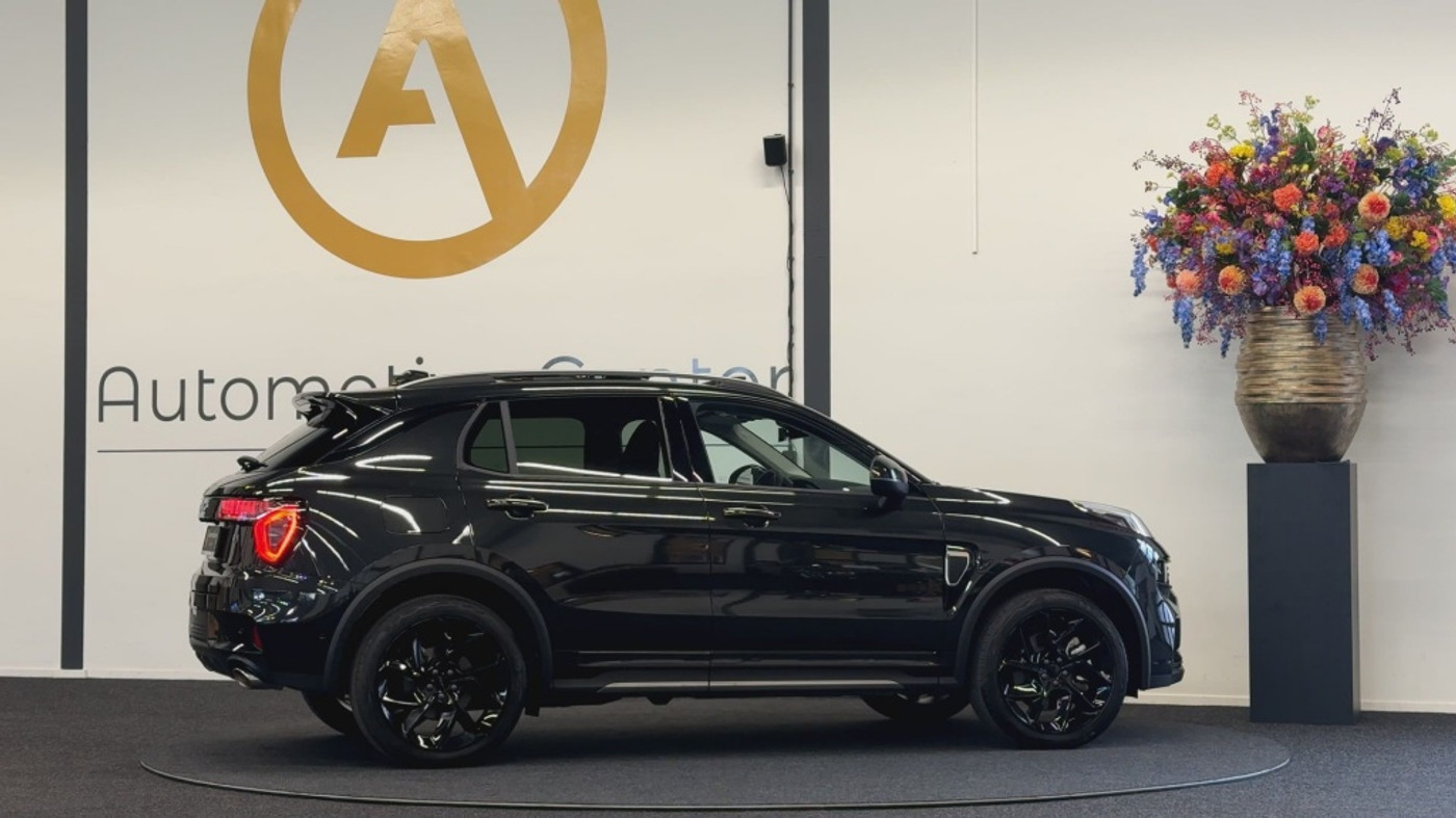 Foto van Lynk&co LYNK & Co 01