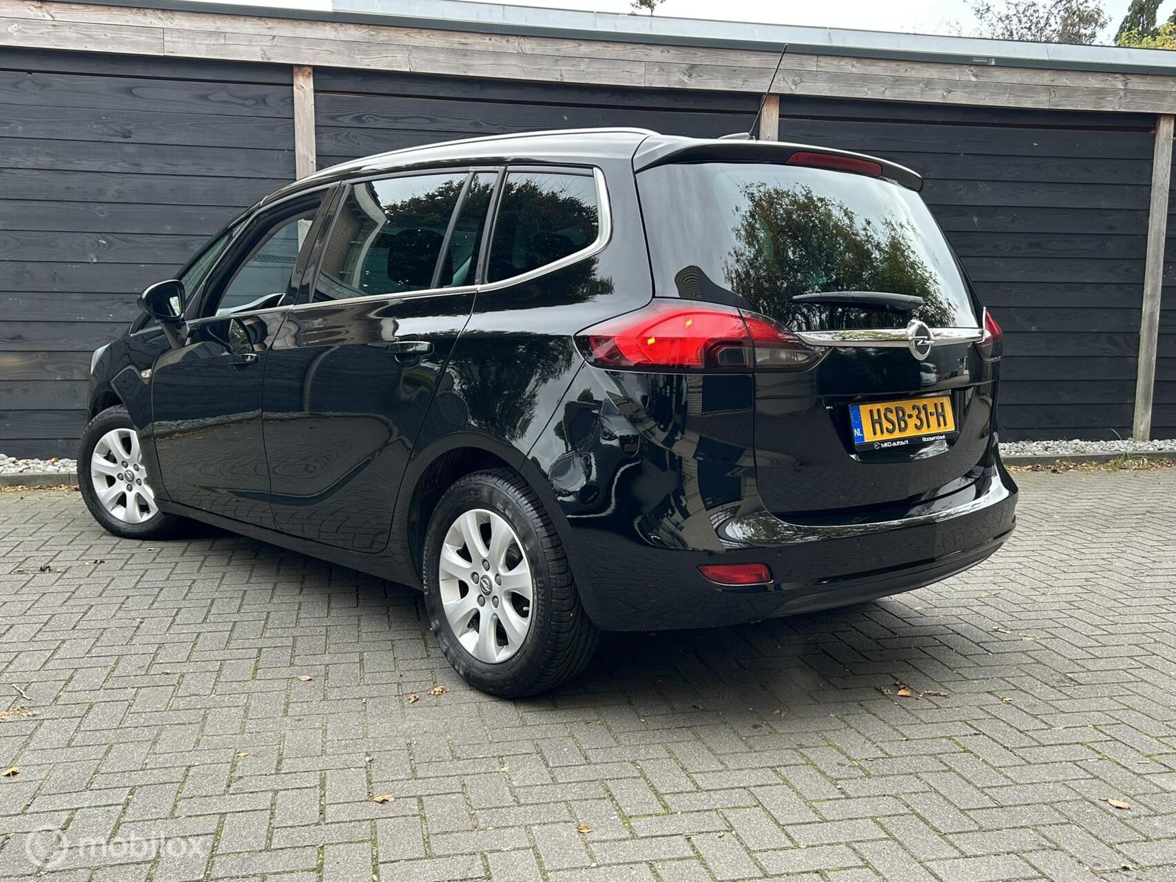 Foto van Opel Zafira Tourer