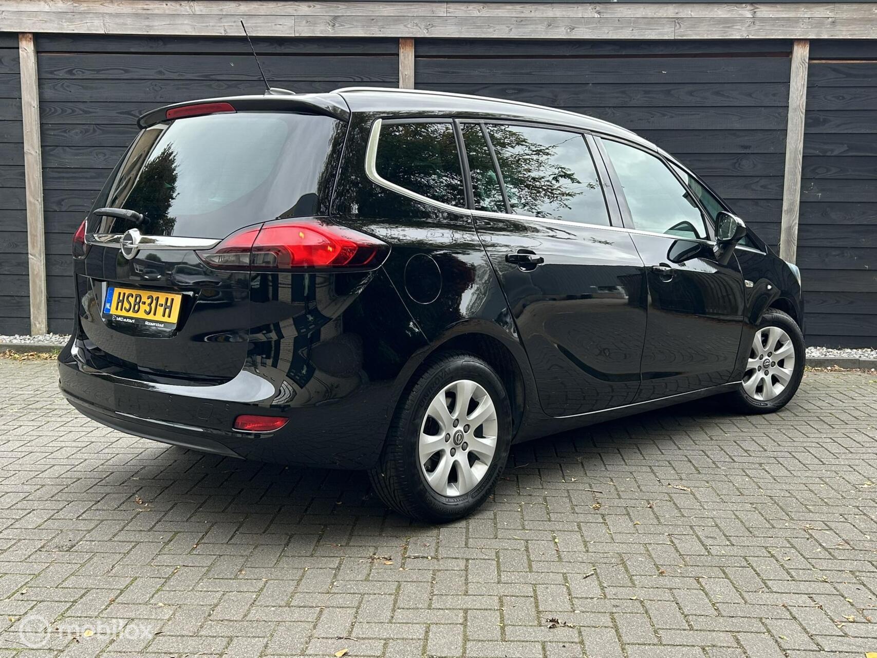 Foto van Opel Zafira Tourer