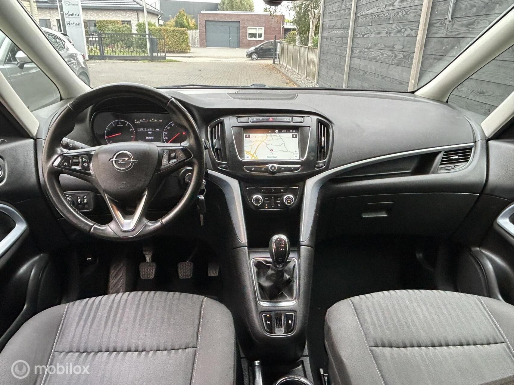 Foto van Opel Zafira Tourer