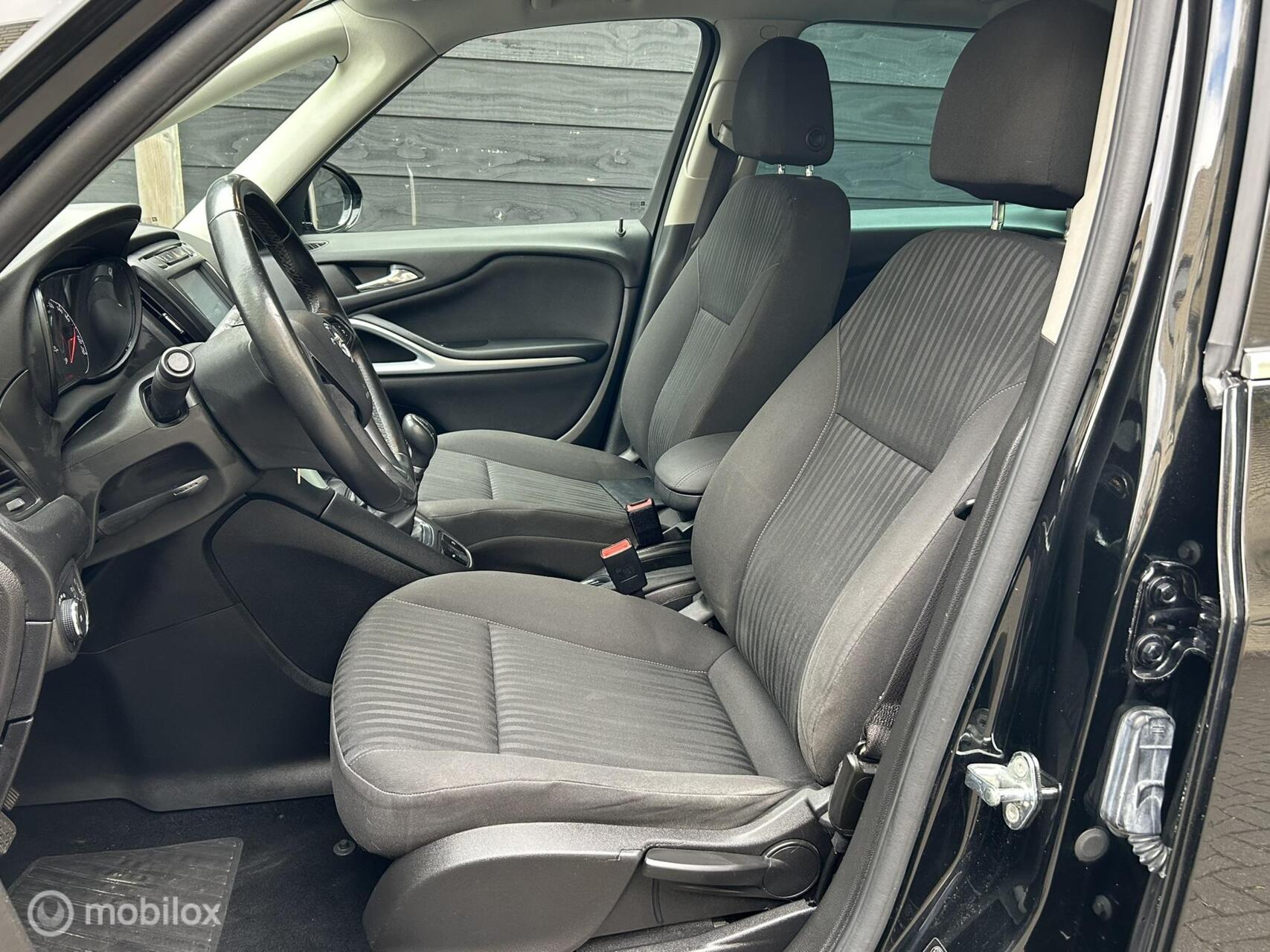 Foto van Opel Zafira Tourer