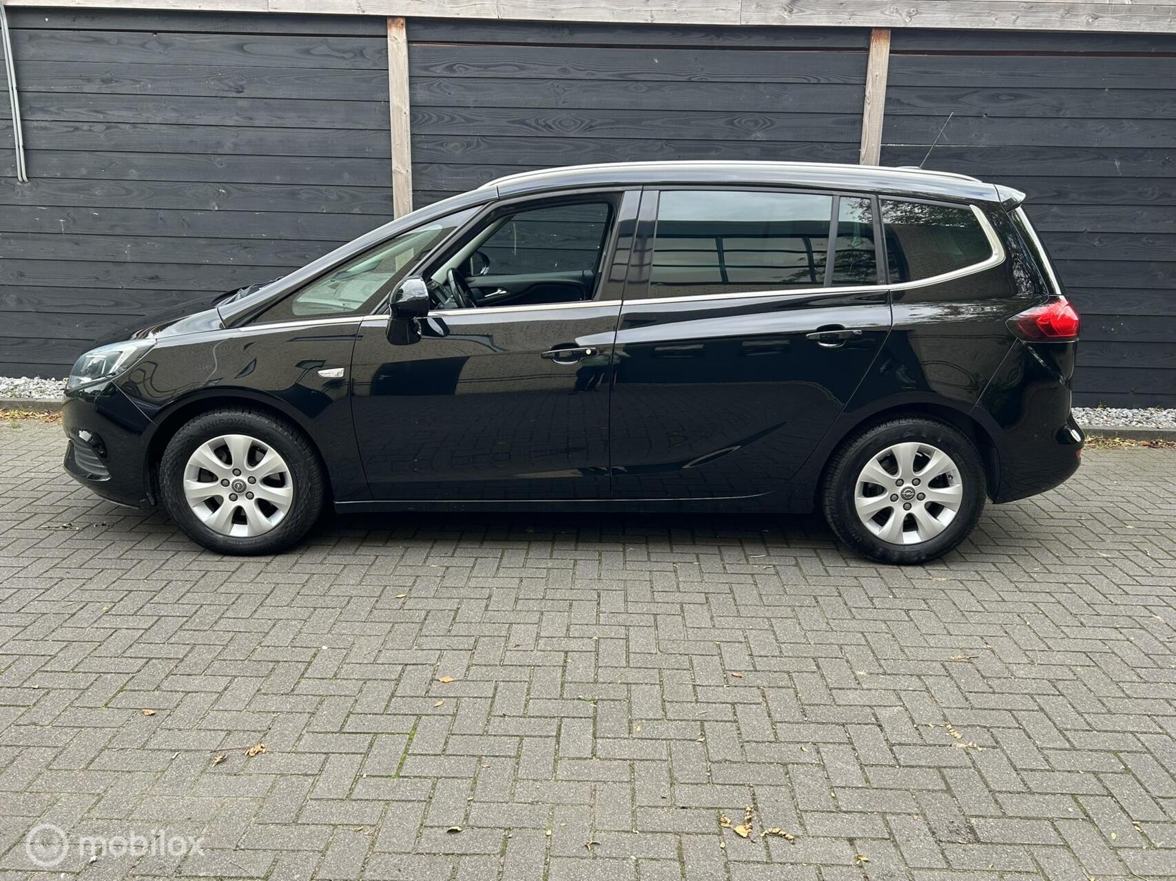 Foto van Opel Zafira Tourer