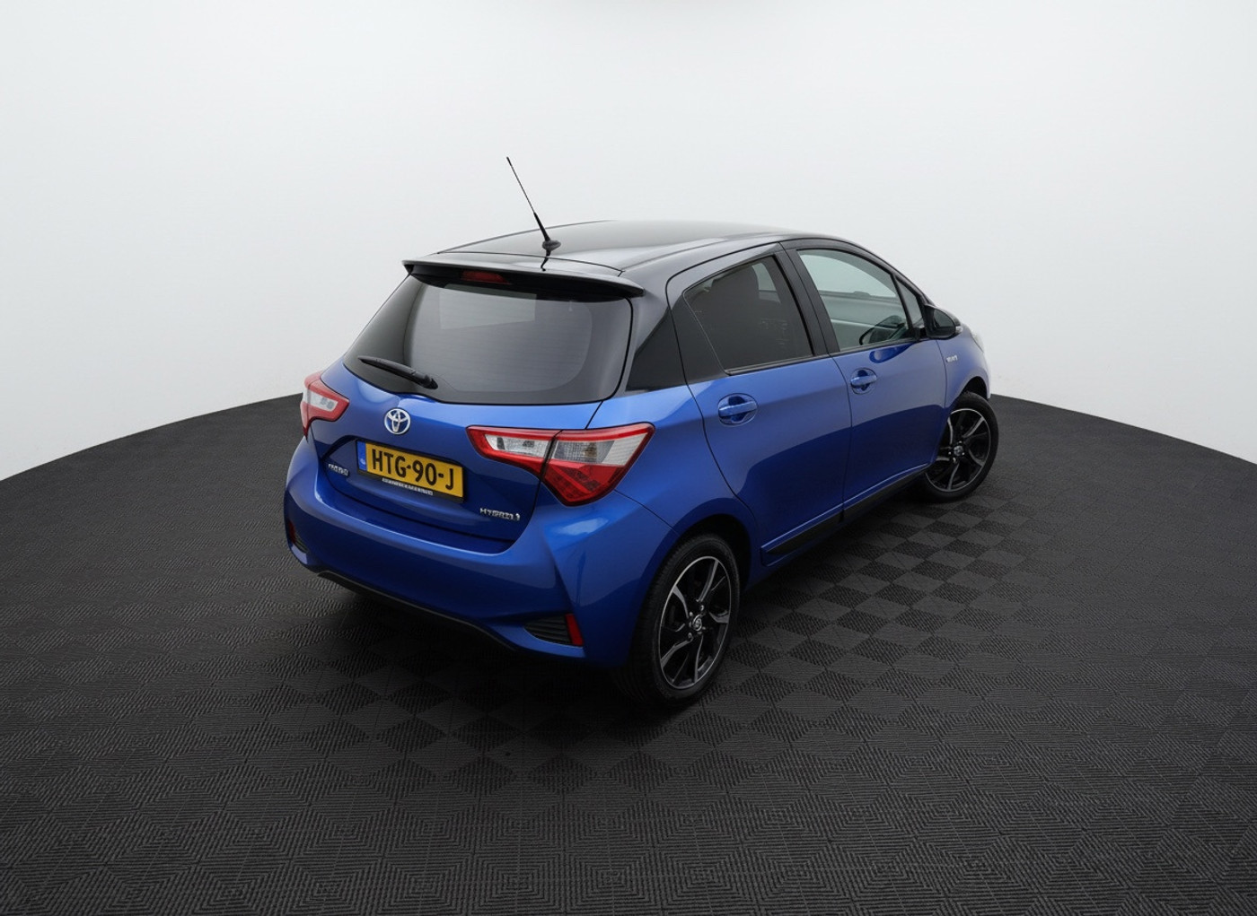 Foto van Toyota Toyota Yaris Hybrid