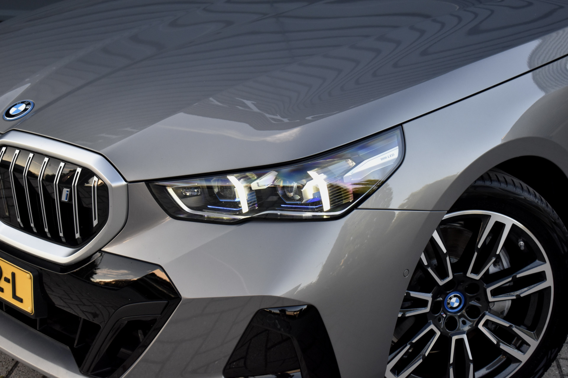 Foto van BMW I5 Edrive40
