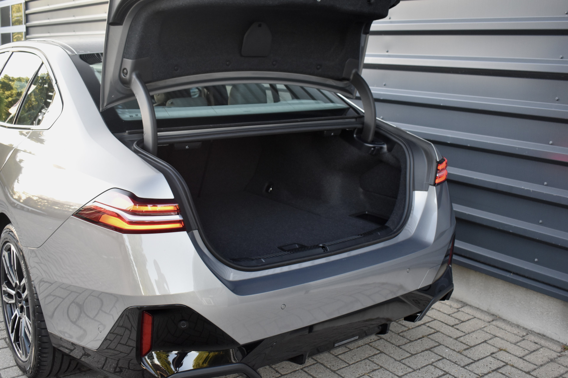 Foto van BMW I5 Edrive40