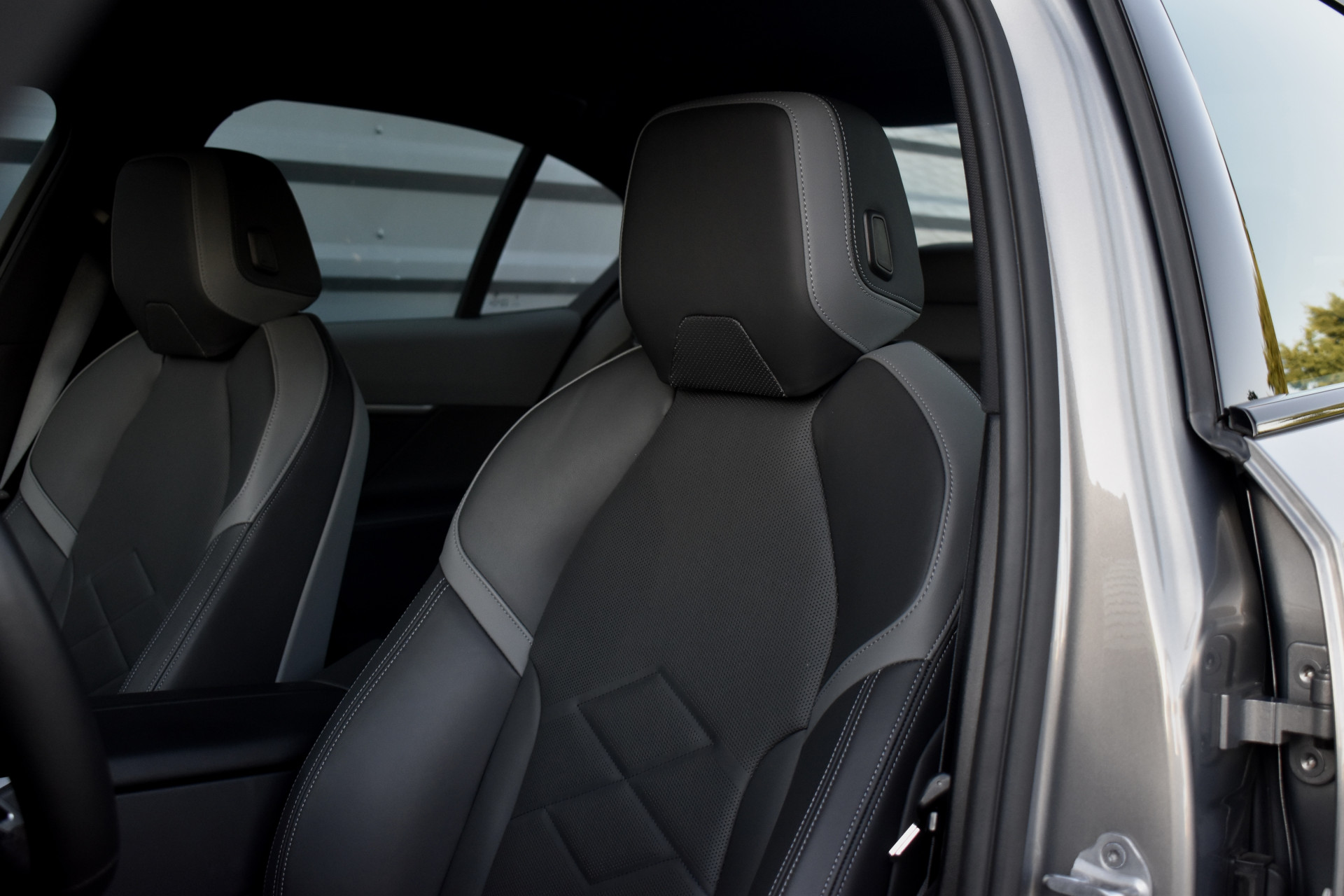 Foto van BMW I5 Edrive40