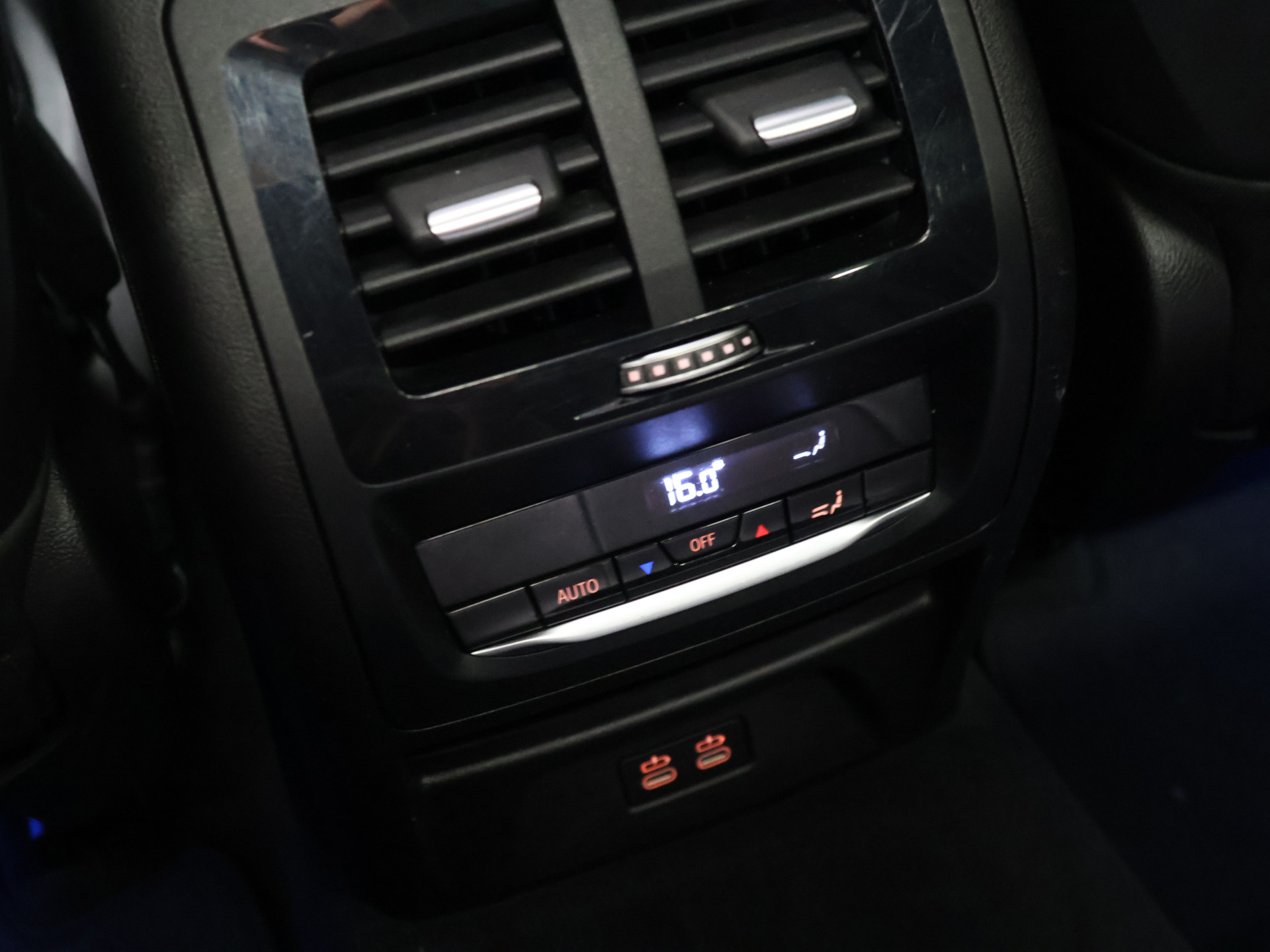 Foto van BMW X3 Xdrive30e