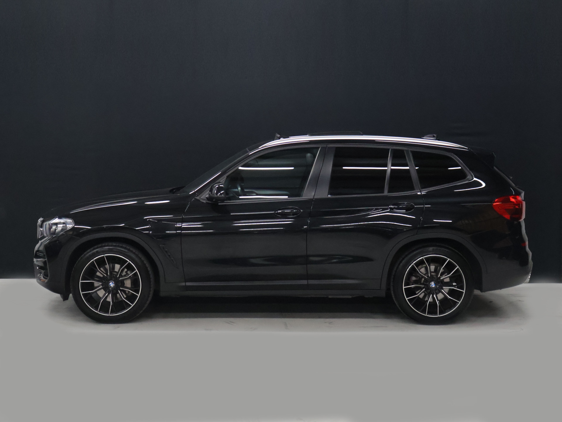 Foto van BMW X3 Xdrive30e