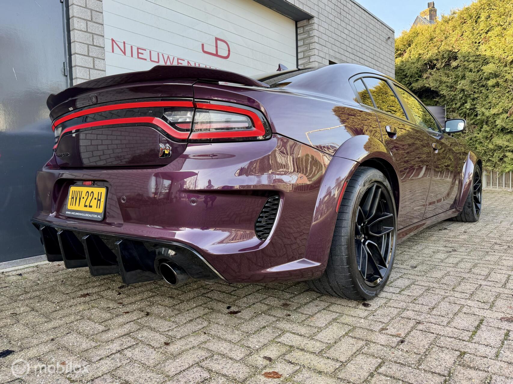 Foto van Dodge Charger Srt8