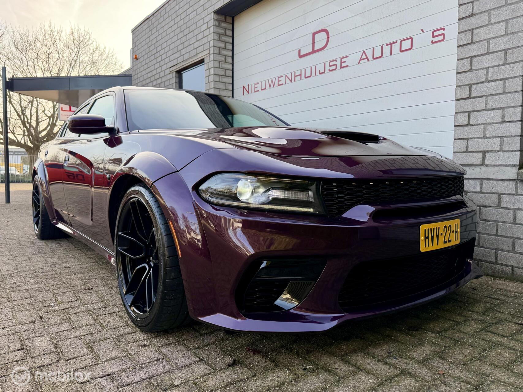 Foto van Dodge Charger Srt8