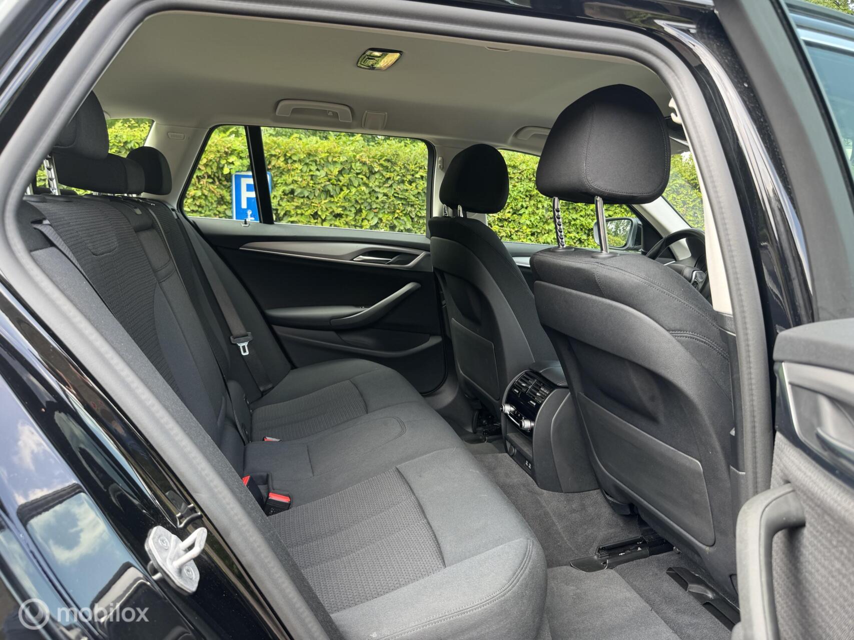 Foto van BMW 530e