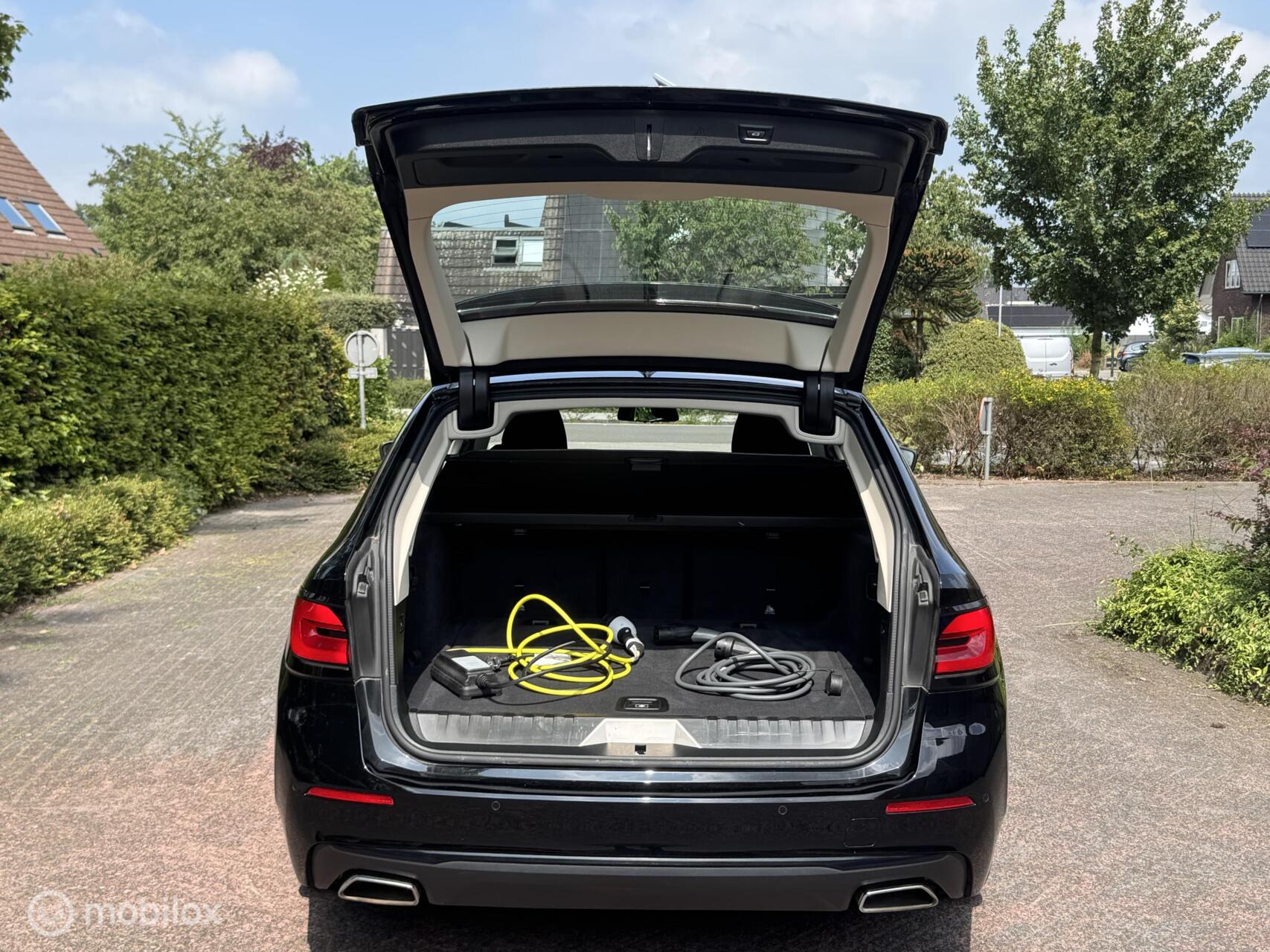 Foto van BMW 530e