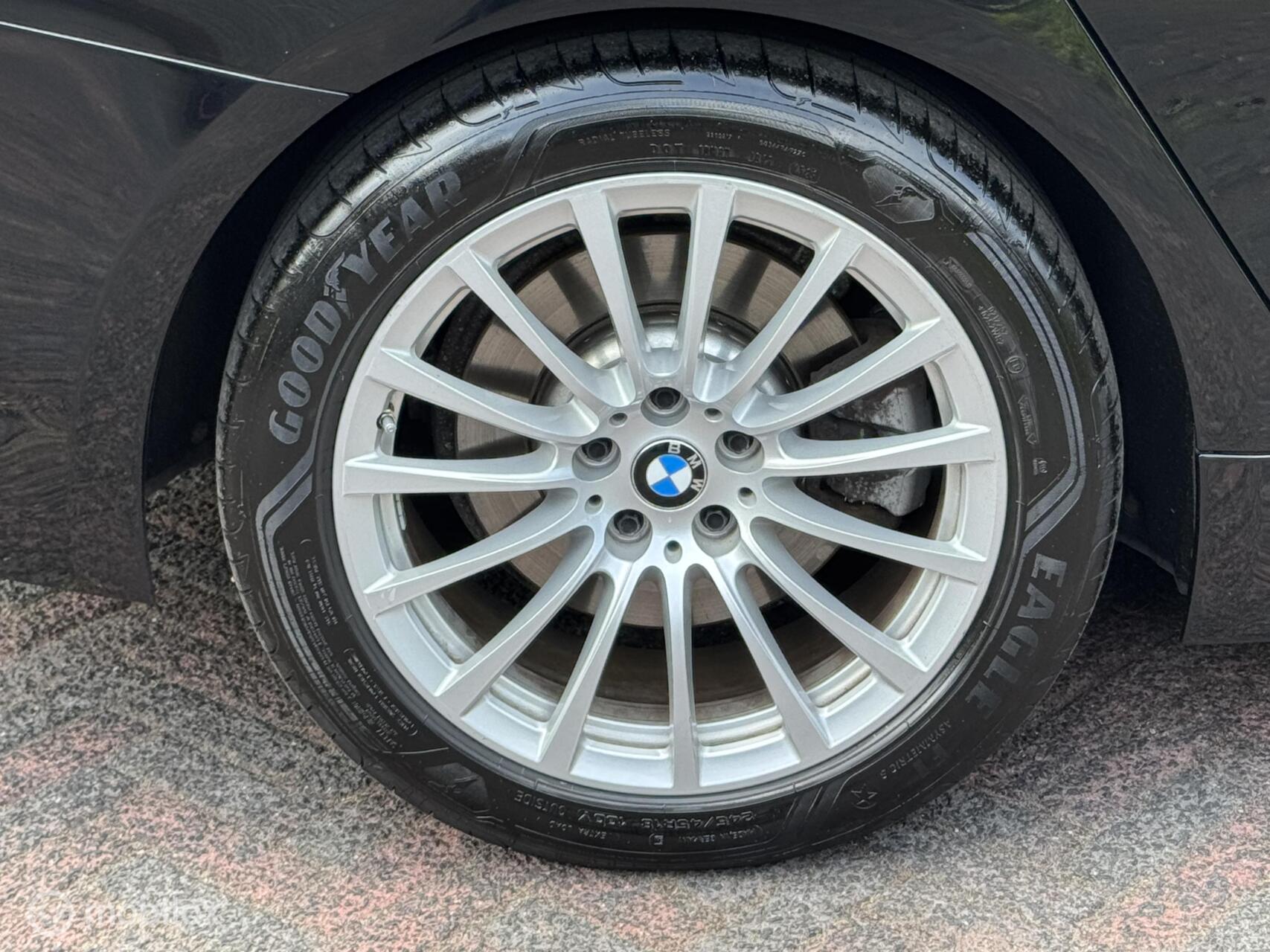 Foto van BMW 530e