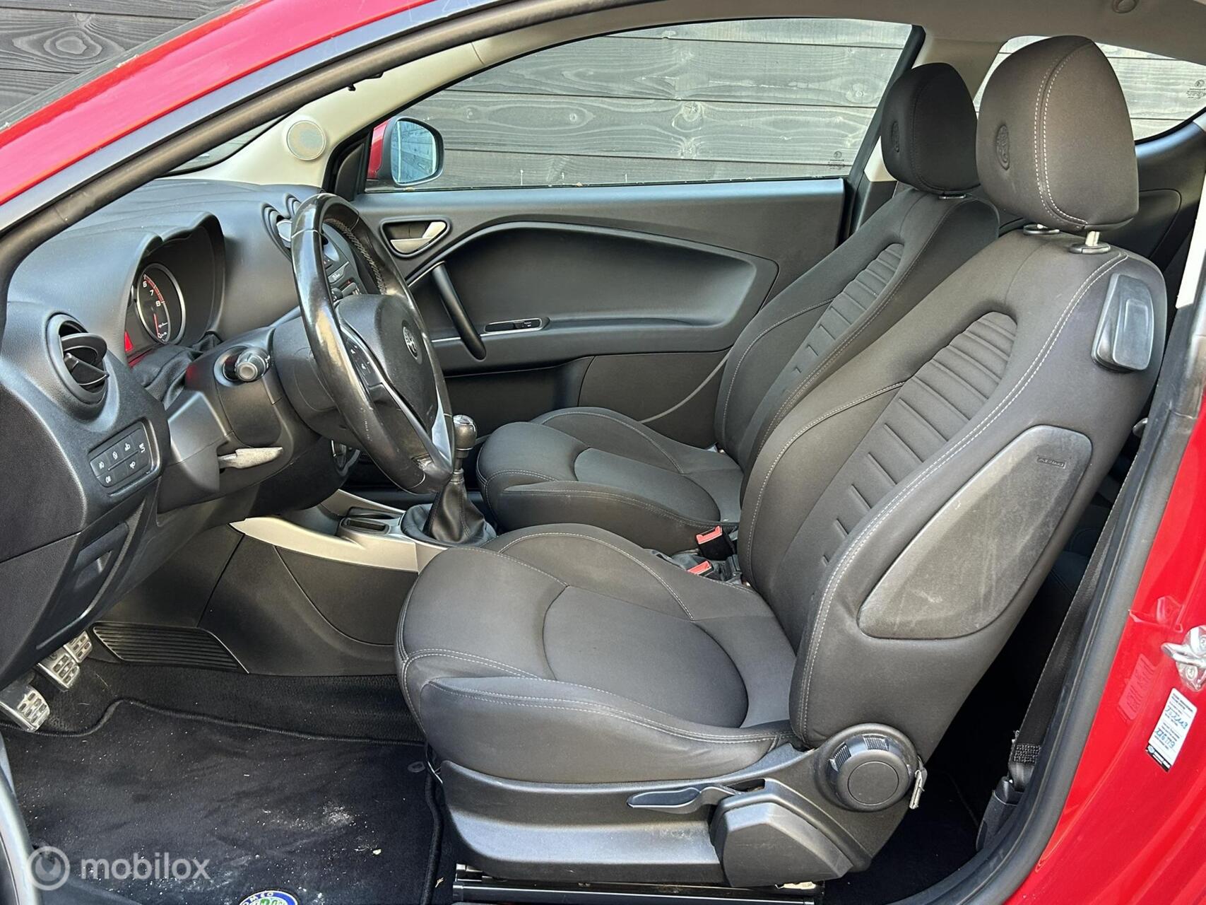 Foto van Alfa Romeo Alfa Mito