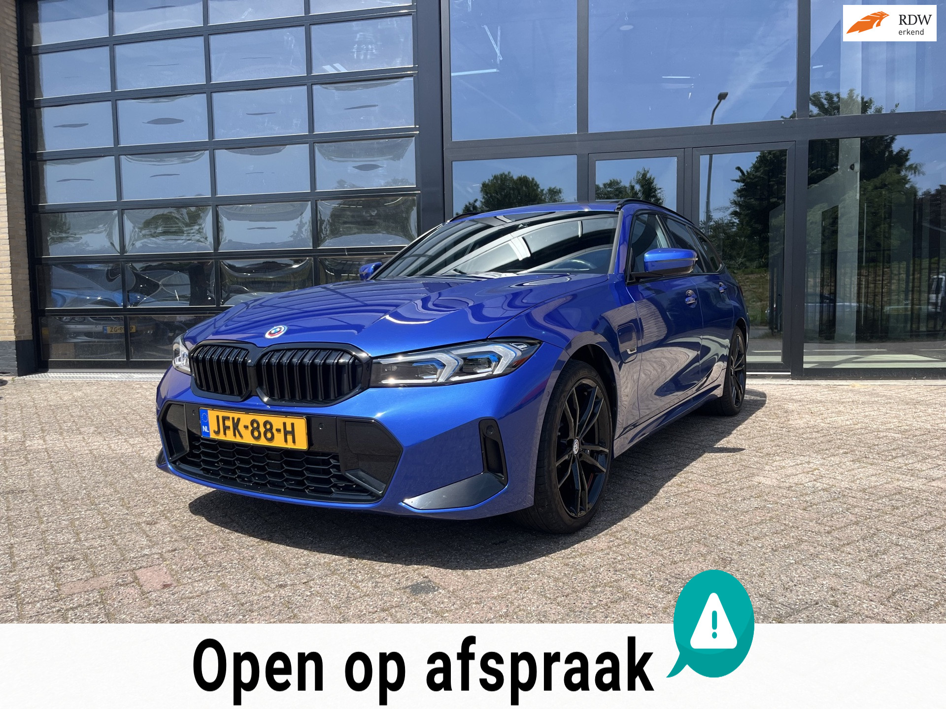 BMW 330e xDrive 330e xDrive , Panodak, Led 2022 - voorkant