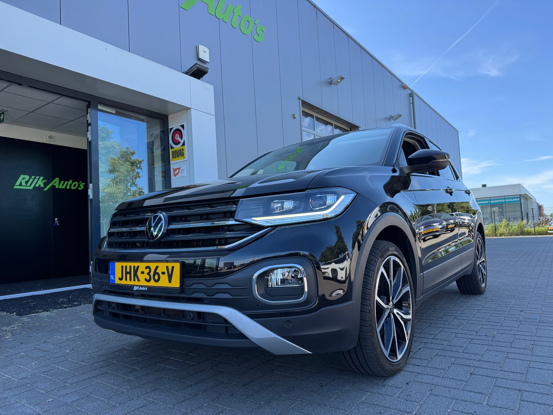 Foto van Volkswagen T-cross