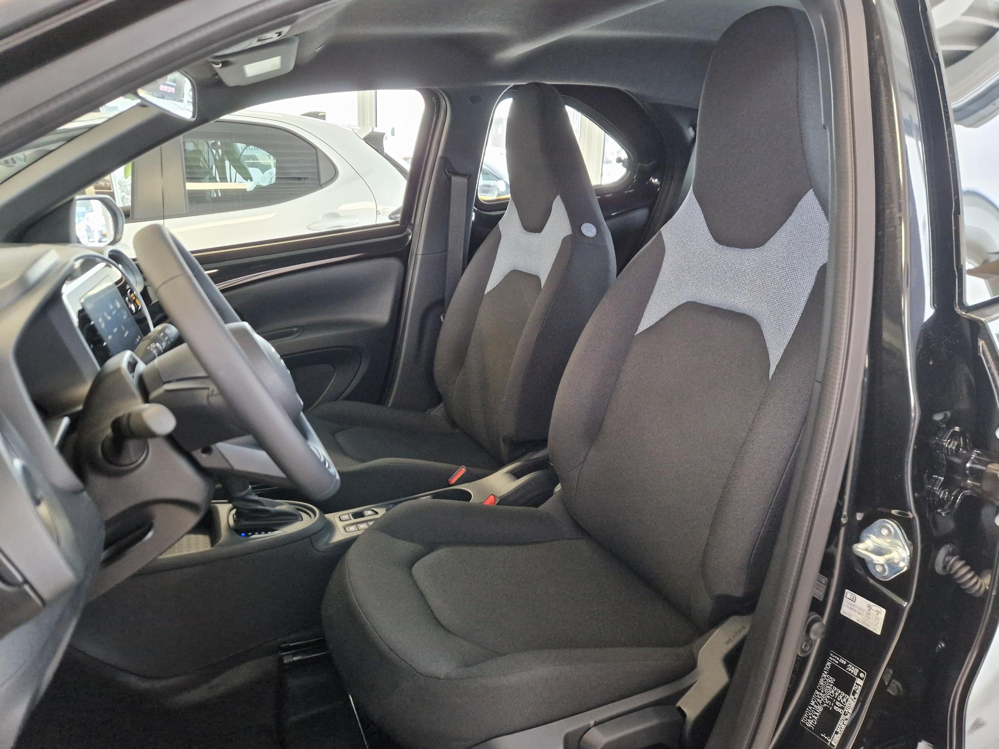 Foto van Toyota Toyota Aygo X