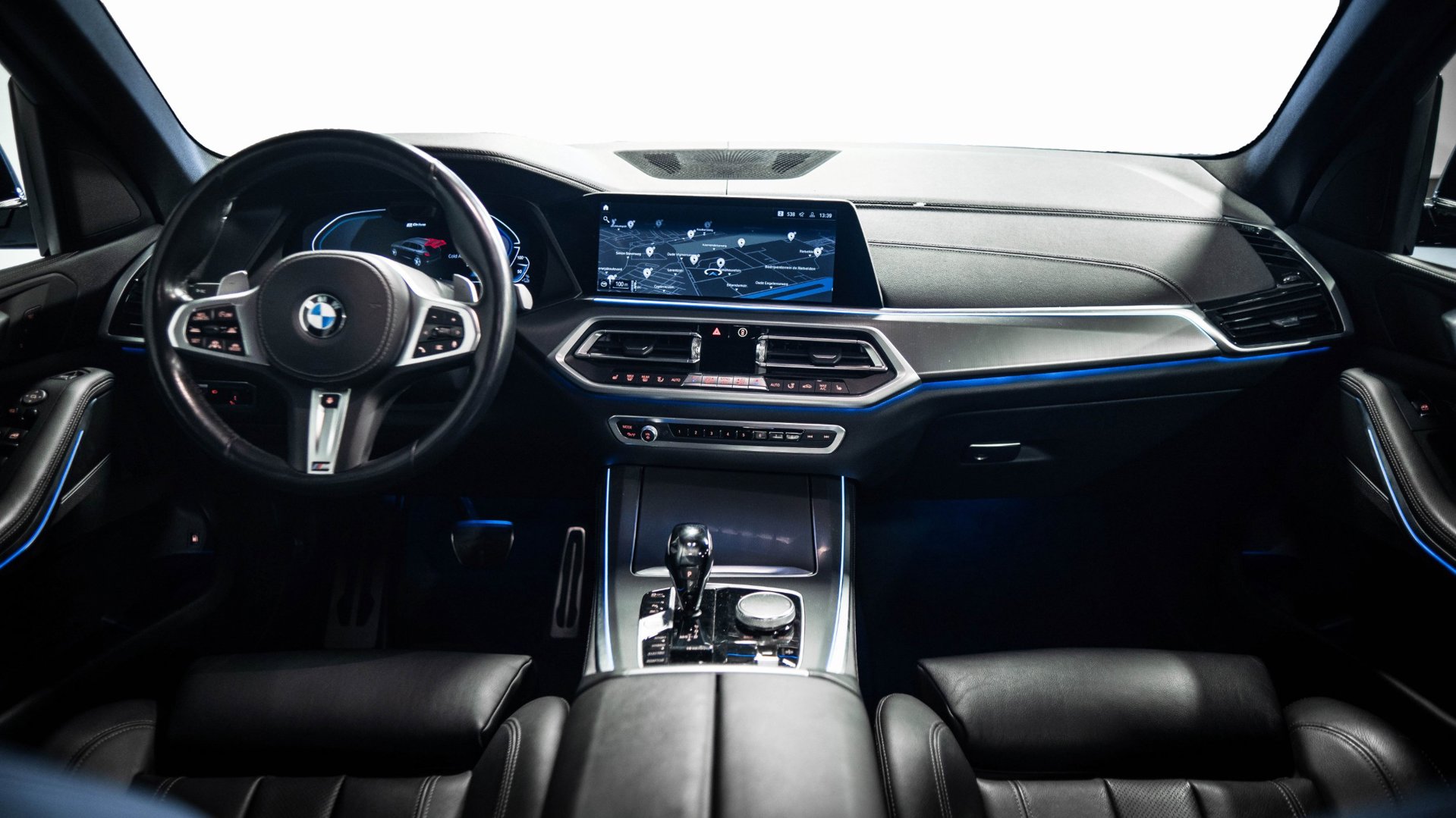 Foto van BMW X5 Xdrive45e