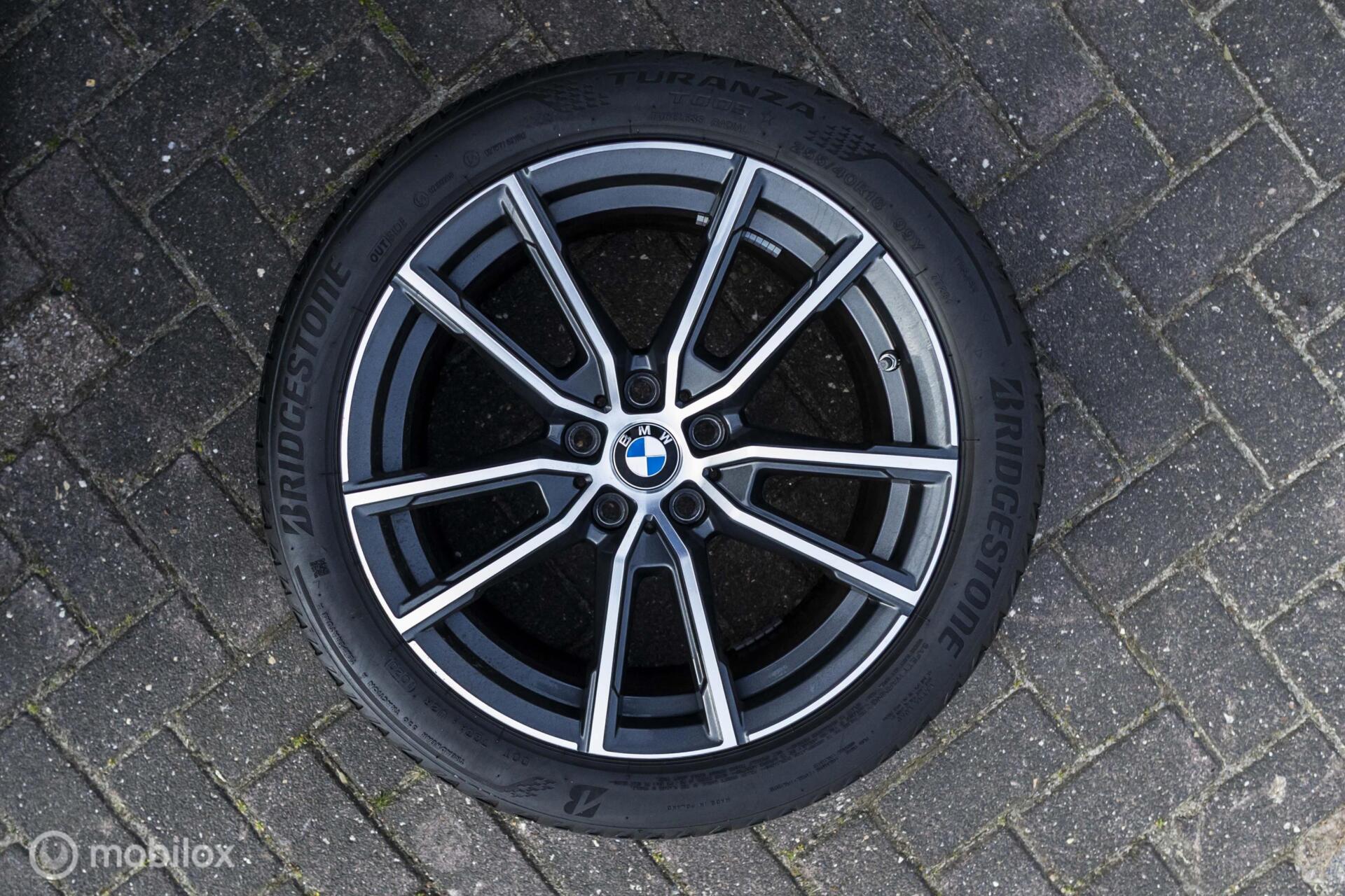 Foto van BMW 330e