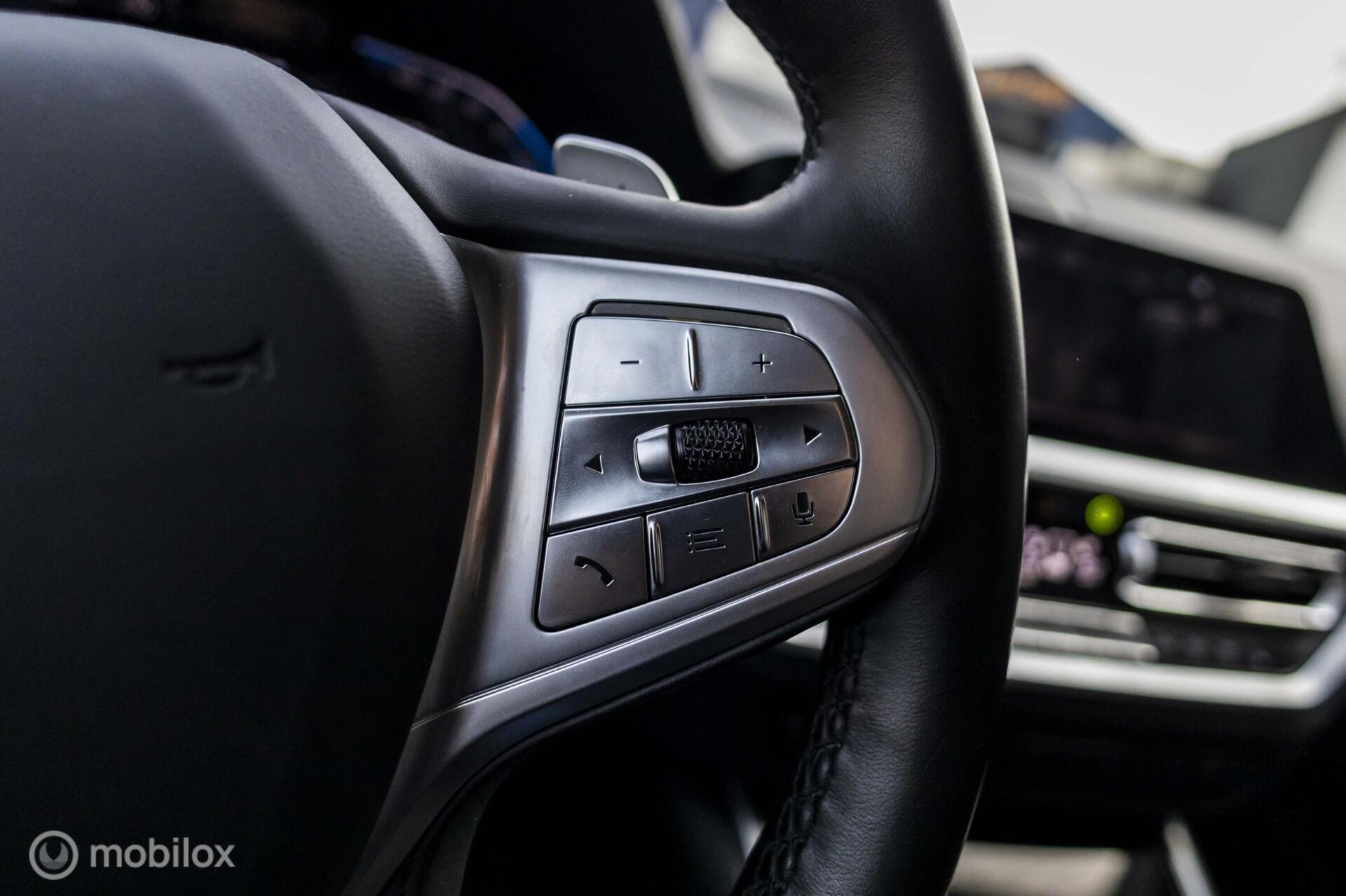 Foto van BMW 330e