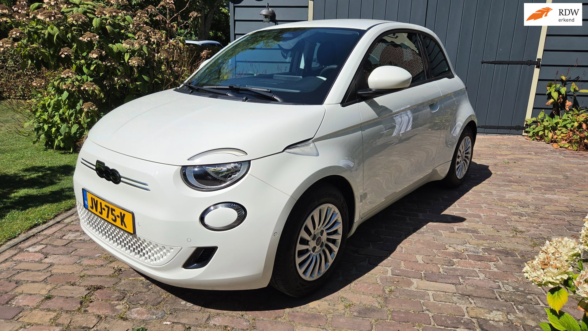 Fiat 500 3+1 La Prima 42 kWh | 2024 | 750km | JBL | Camera 2024 - voorkant