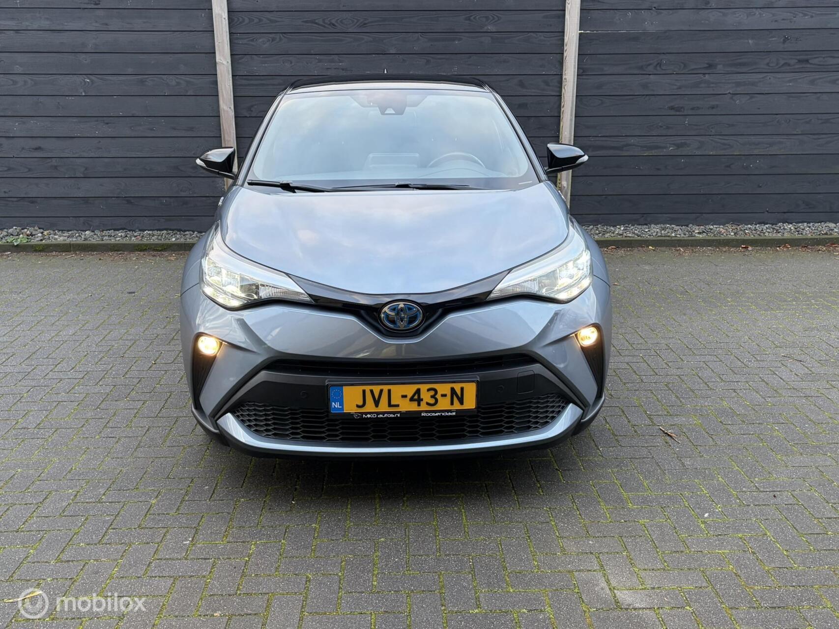 Foto van Toyota C-hr
