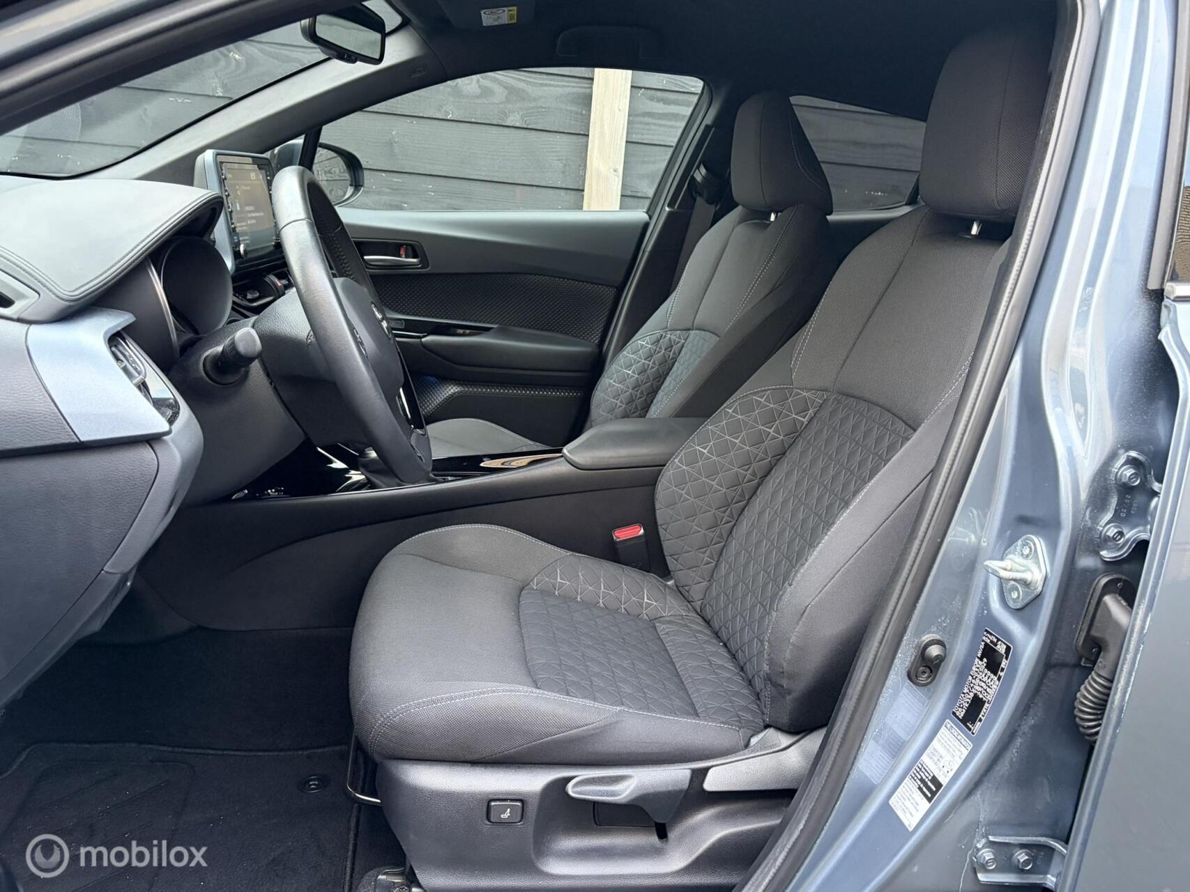 Foto van Toyota C-hr