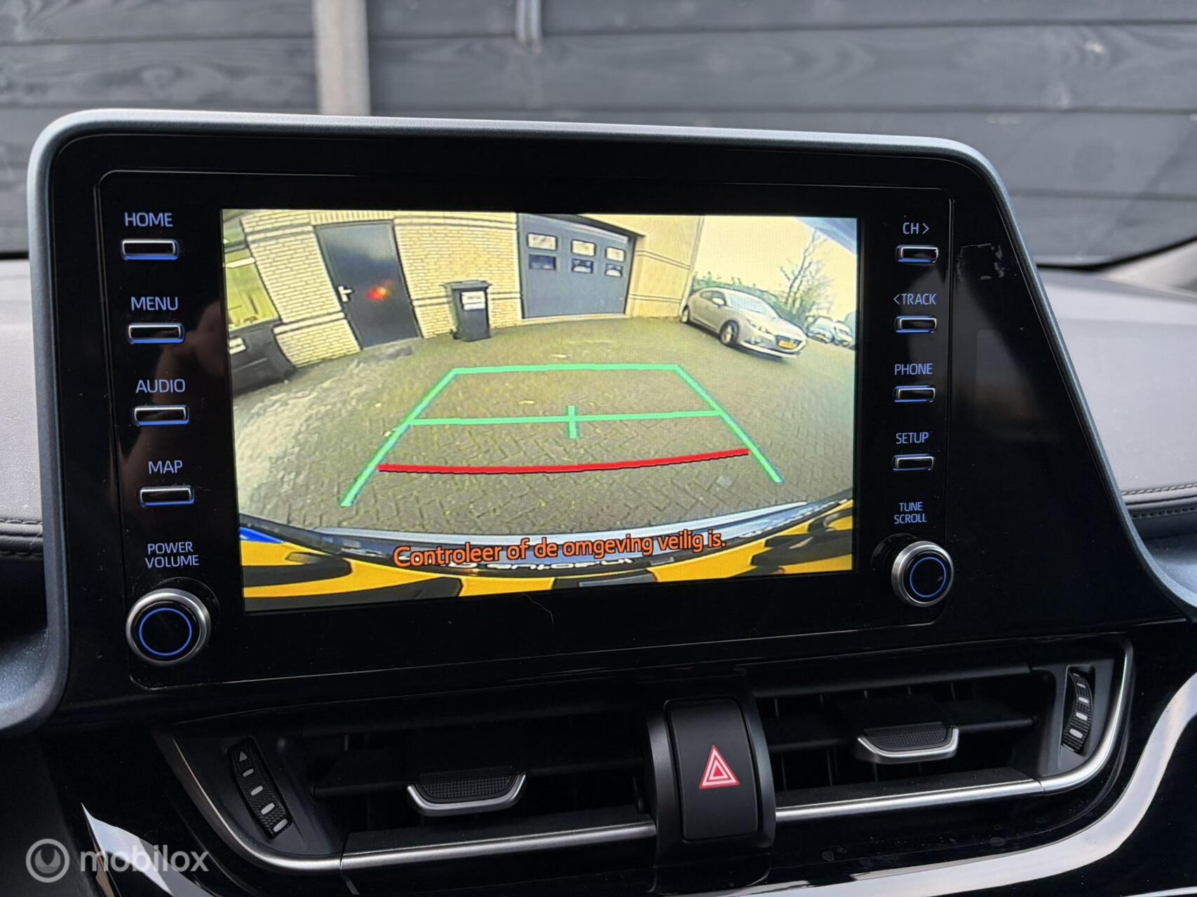 Foto van Toyota C-hr