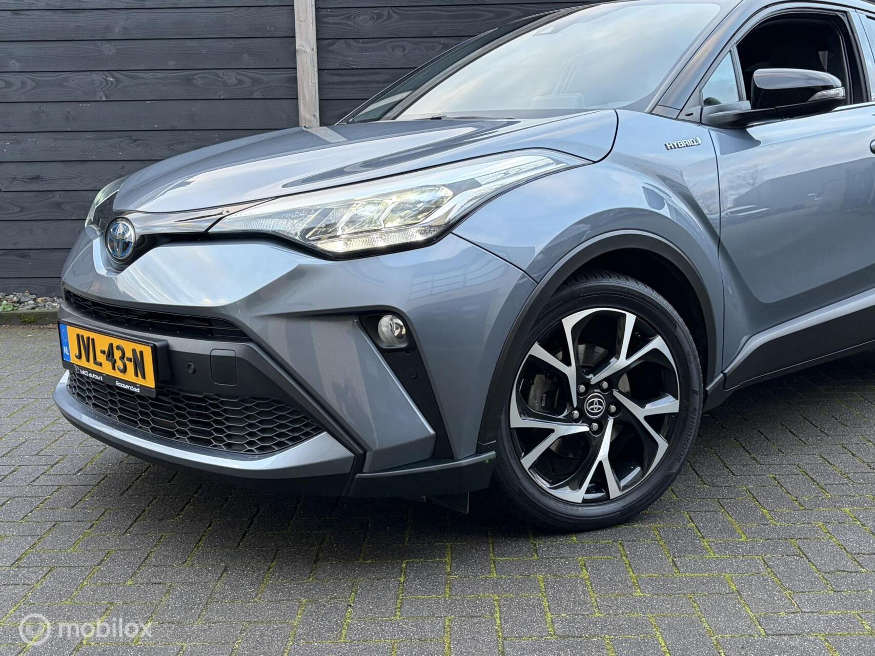 Foto van Toyota C-hr